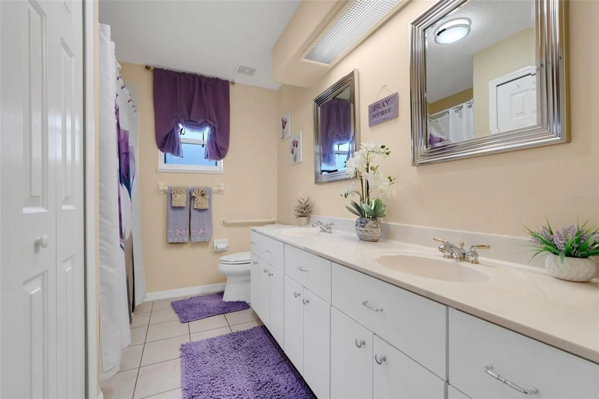 Property Slideshow image 16 of 43 | 4950 glen coe st, Leesburg, FL, 34748
