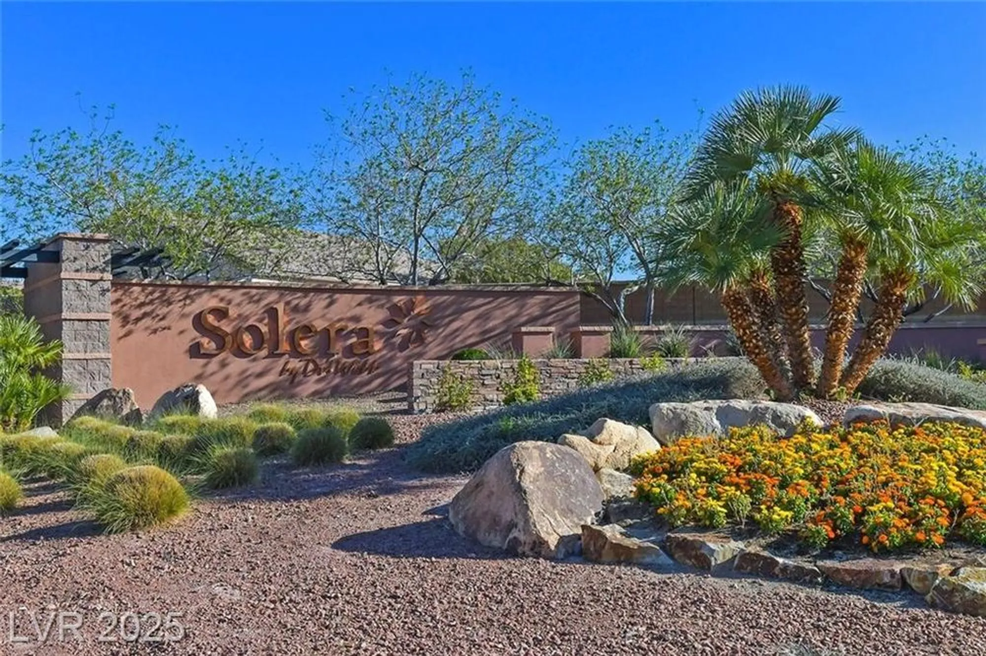 Property Slideshow image 2 of 35 | 2526 crater rock st, Henderson, NV, 89044