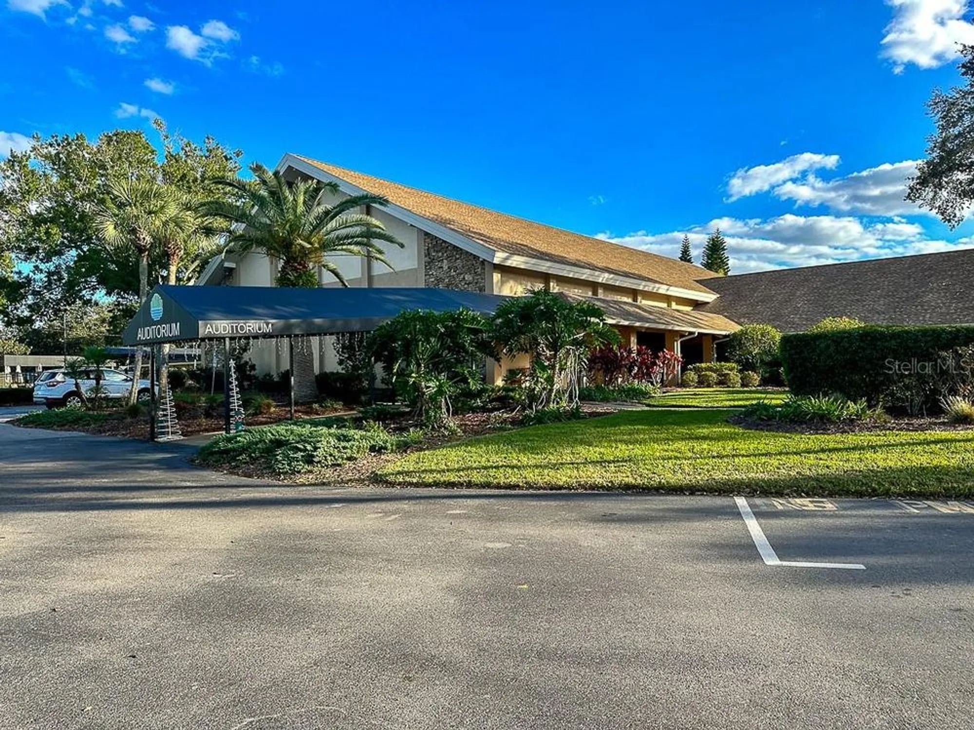 Property Slideshow image 47 of 58 | 3273 mcmath dr, Palm Harbor, FL, 34684