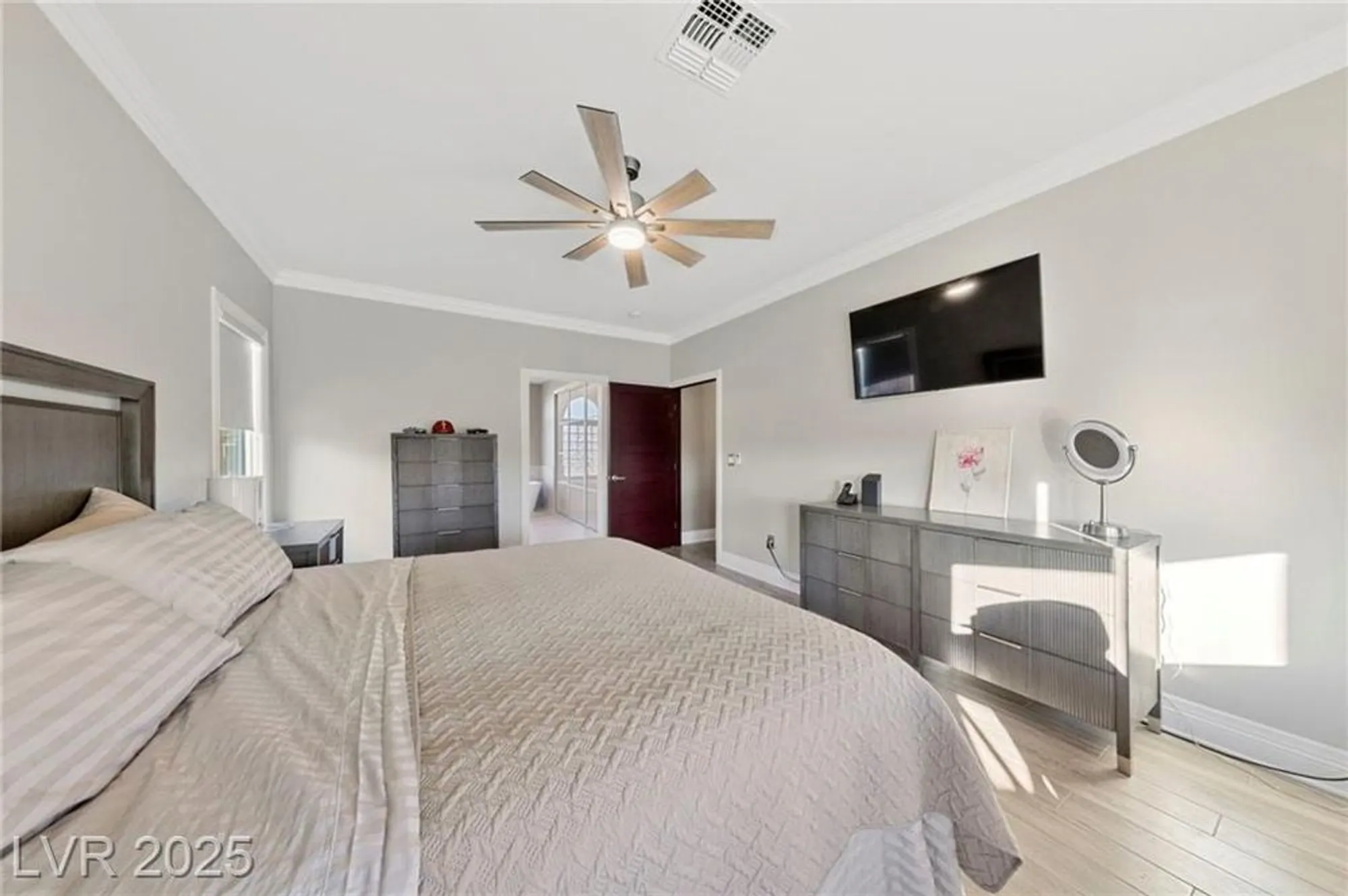 Property Slideshow image 8 of 56 | 1999 oliver springs st, Henderson, NV, 89052