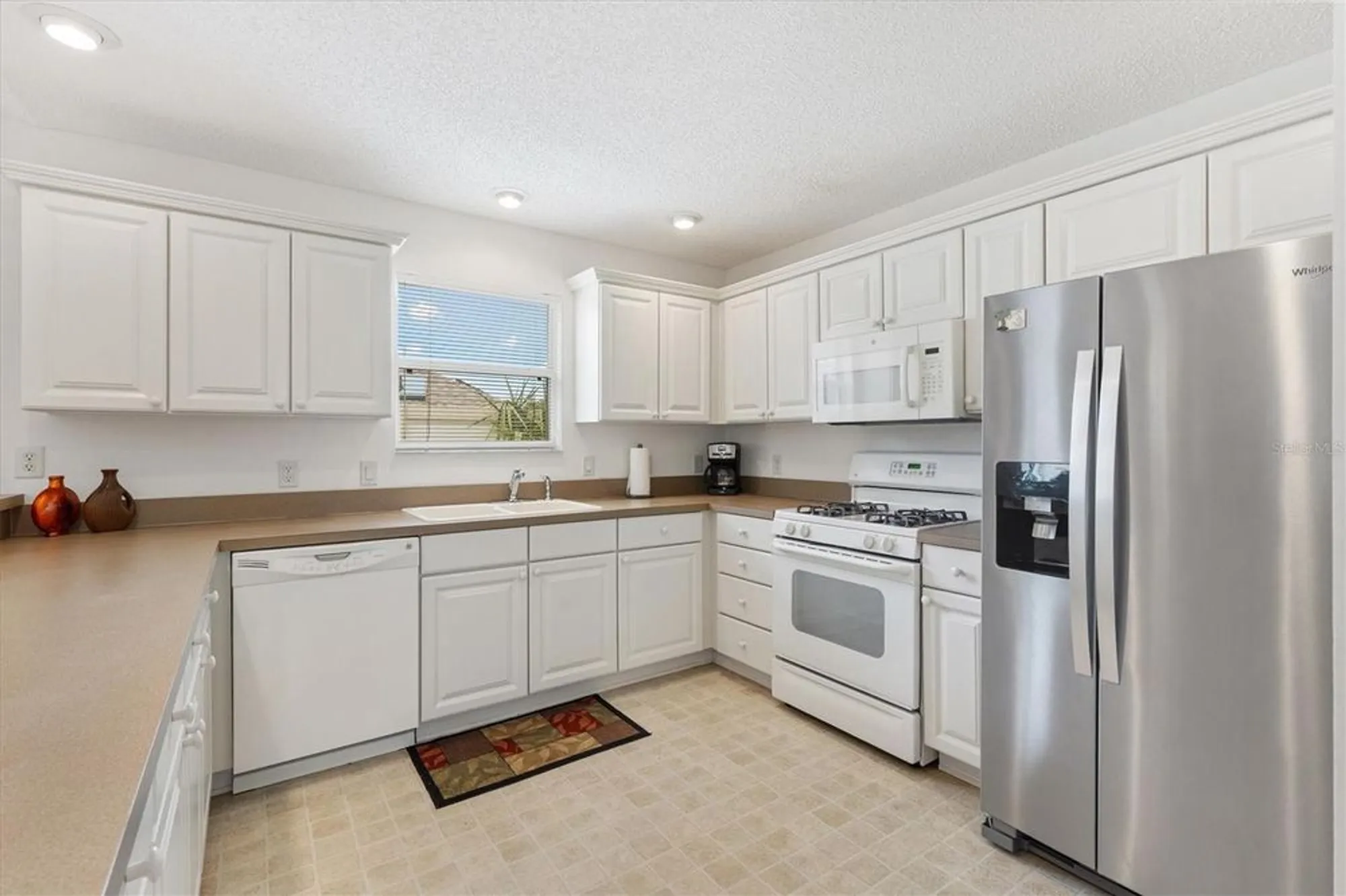 Property Slideshow image 3 of 34 | 1798 longwood ct, The Villages, FL, 32162