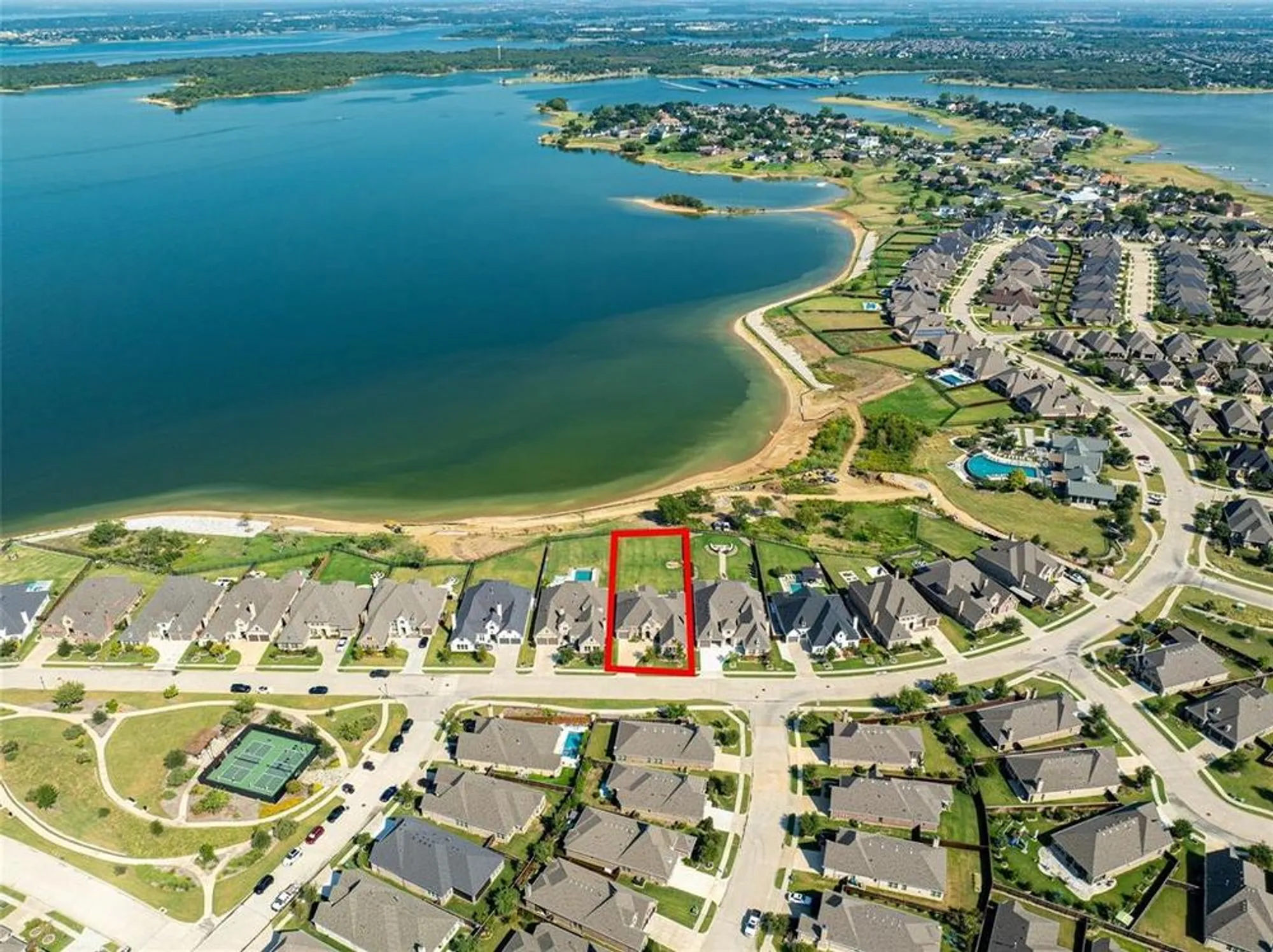 Property Slideshow image 39 of 40 | 7736 castlebridge, The Colony, TX, 75056