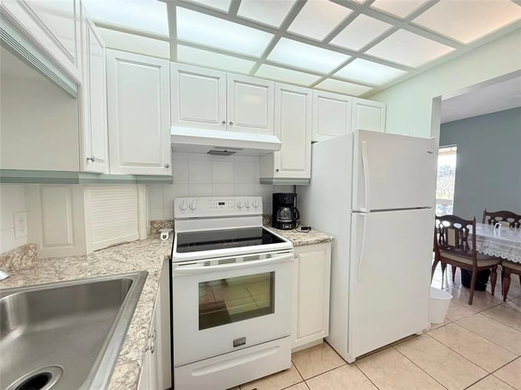 Property Slideshow image 16 of 45 | 15 markham a # 15, Deerfield Beach, FL, 33442