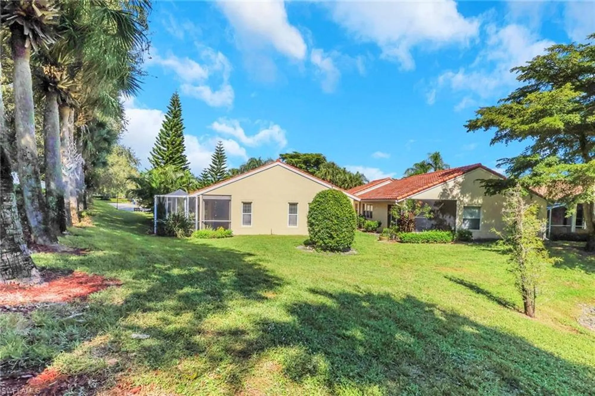 Property Slideshow image 26 of 49 | 8896 cascades isle blvd, Estero, FL, 33928