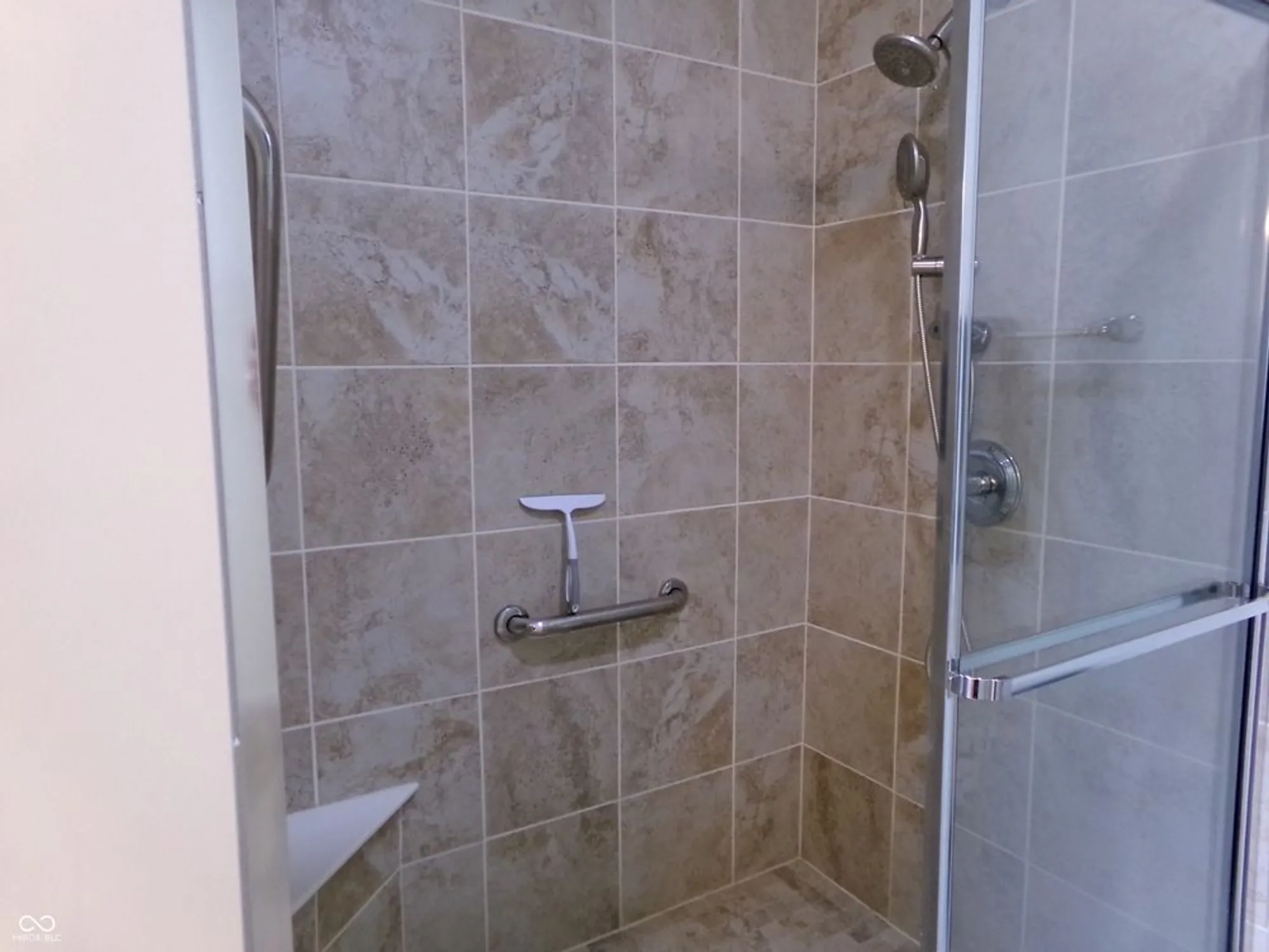 Property Slideshow image 28 of 52 | 8801 twain ln, Indianapolis, IN, 46239