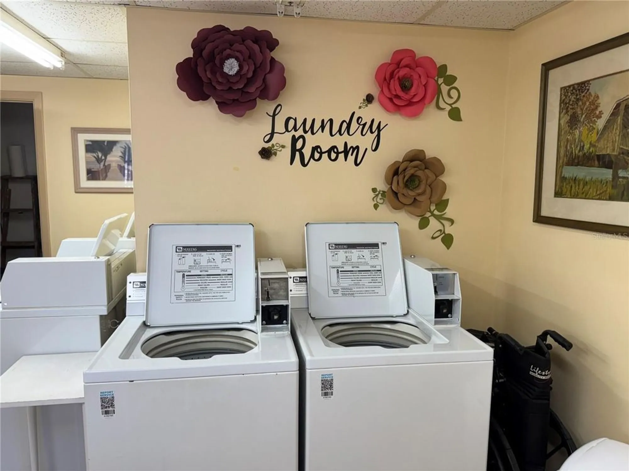 Property Slideshow image 13 of 14 | 2437 harbor blvd 106, Port Charlotte, FL, 33952