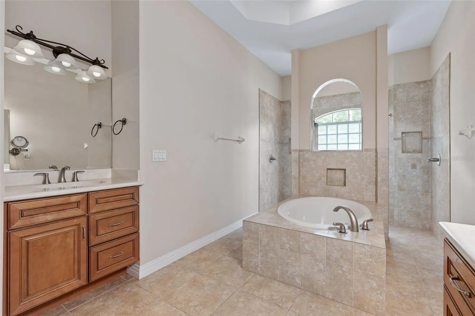 Property Slideshow image 78 of 82 | 19 lakeview ln, Palm Coast, FL, 32137
