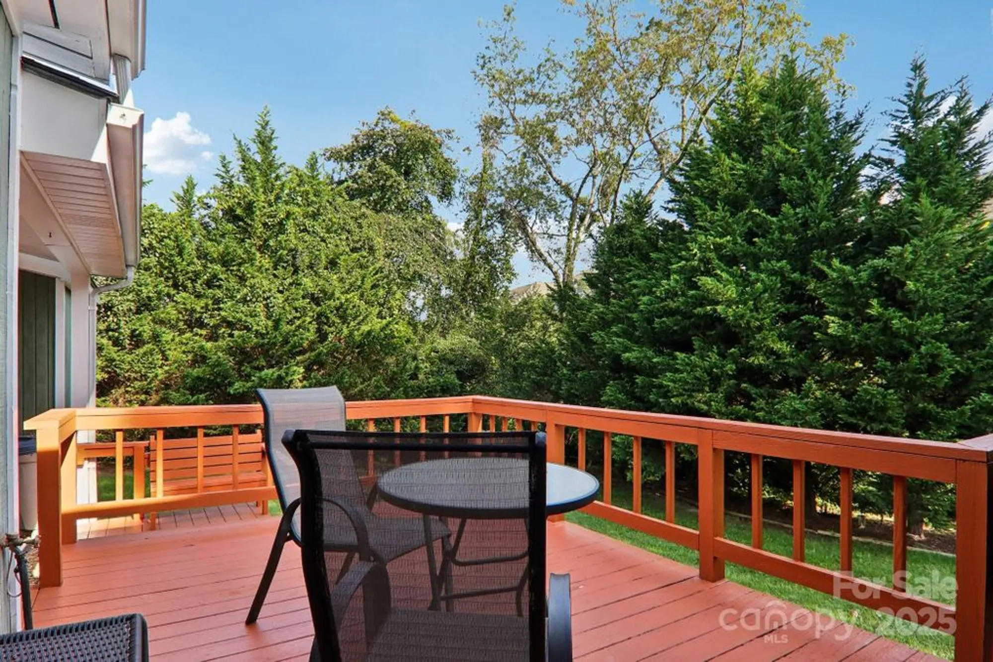 Property Slideshow image 33 of 47 | 226 cranbrook cir, Hendersonville, NC, 28792