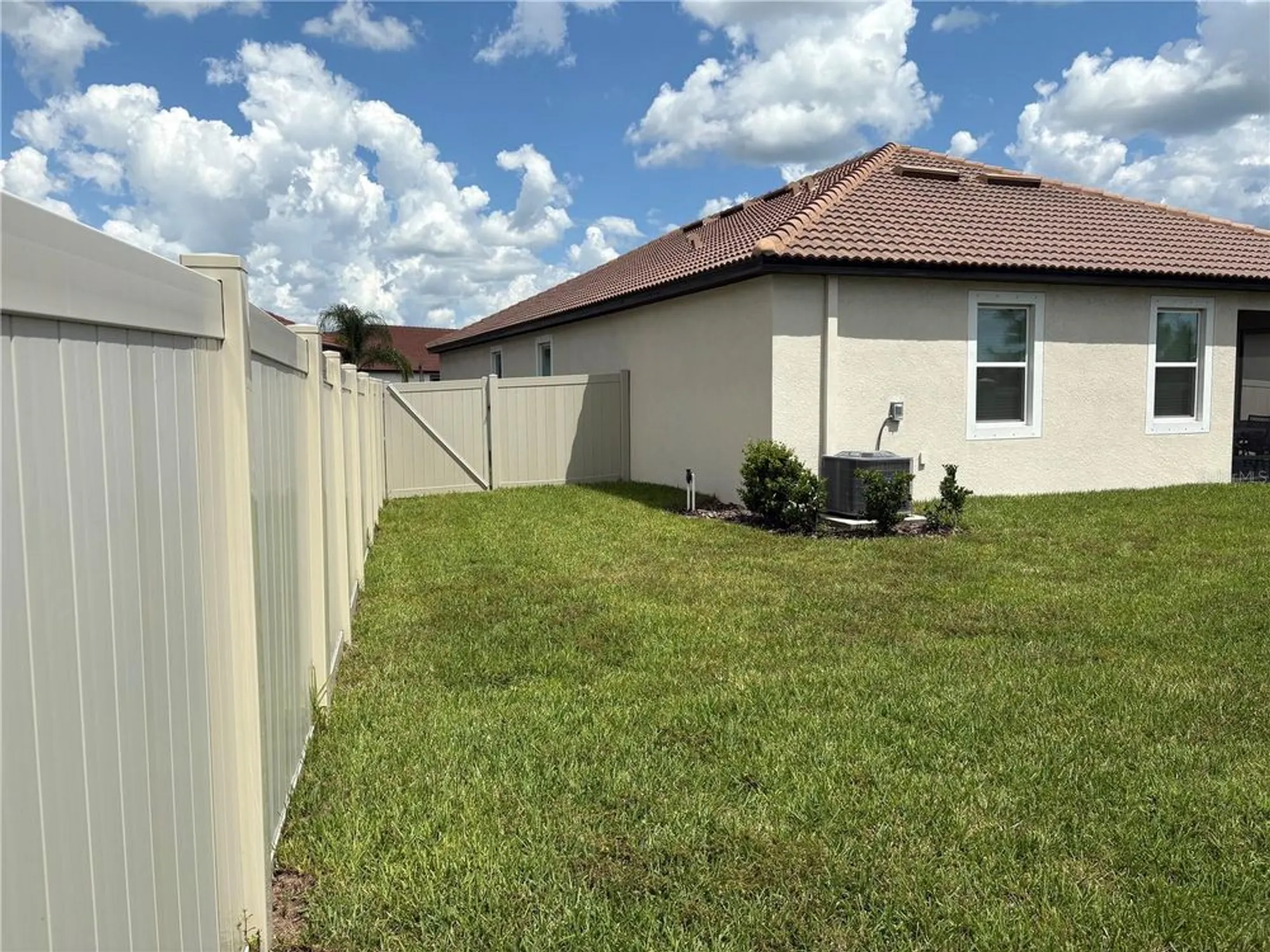 Property Slideshow image 41 of 51 | 17245 star banks st, Wimauma, FL, 33598