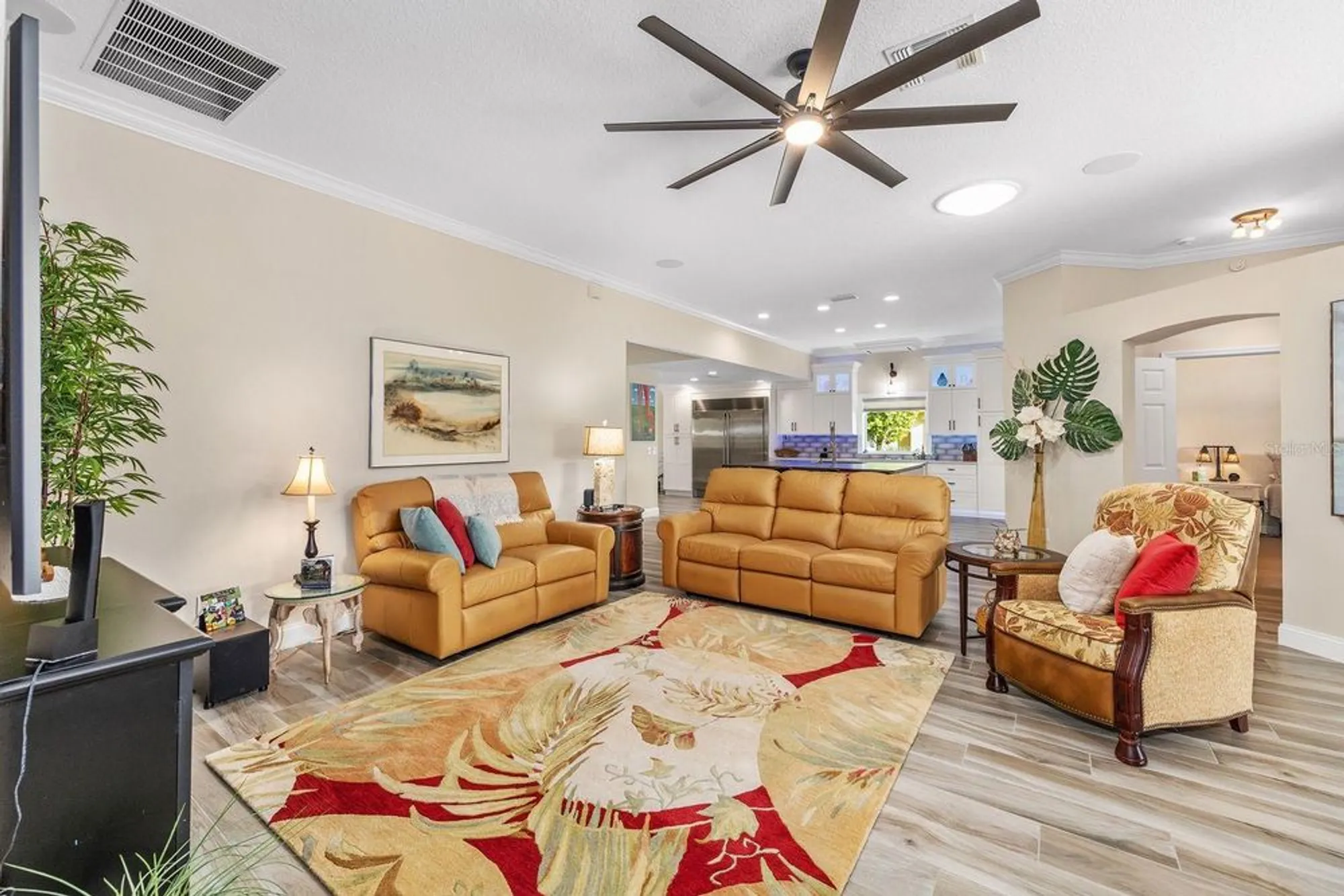 Property Slideshow image 13 of 38 | 917 ramos dr, The Villages, FL, 32159