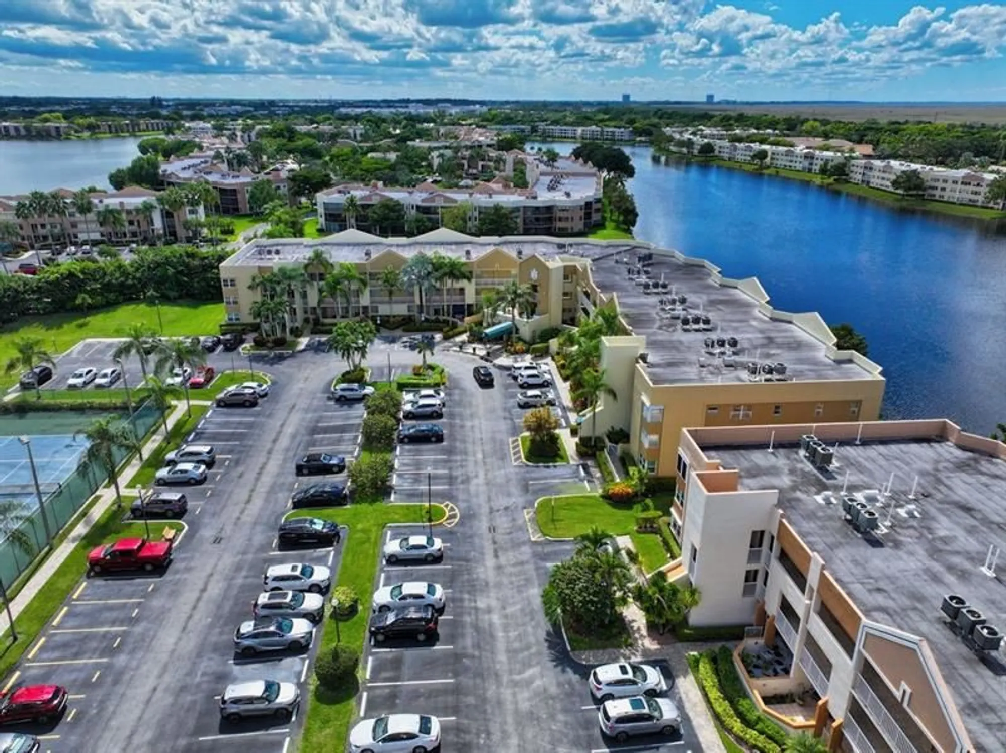 Property Slideshow image 47 of 49 | 7361 granville dr 303, Tamarac, FL, 33321