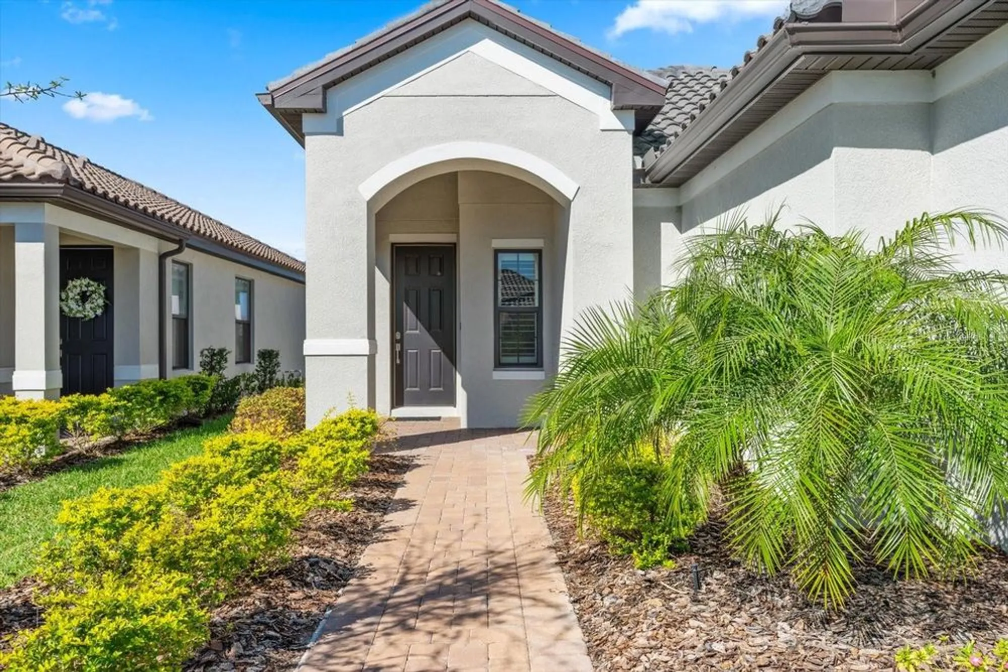 Property Slideshow image 5 of 54 | 11127 devonbridge dr, Palmetto, FL, 34221