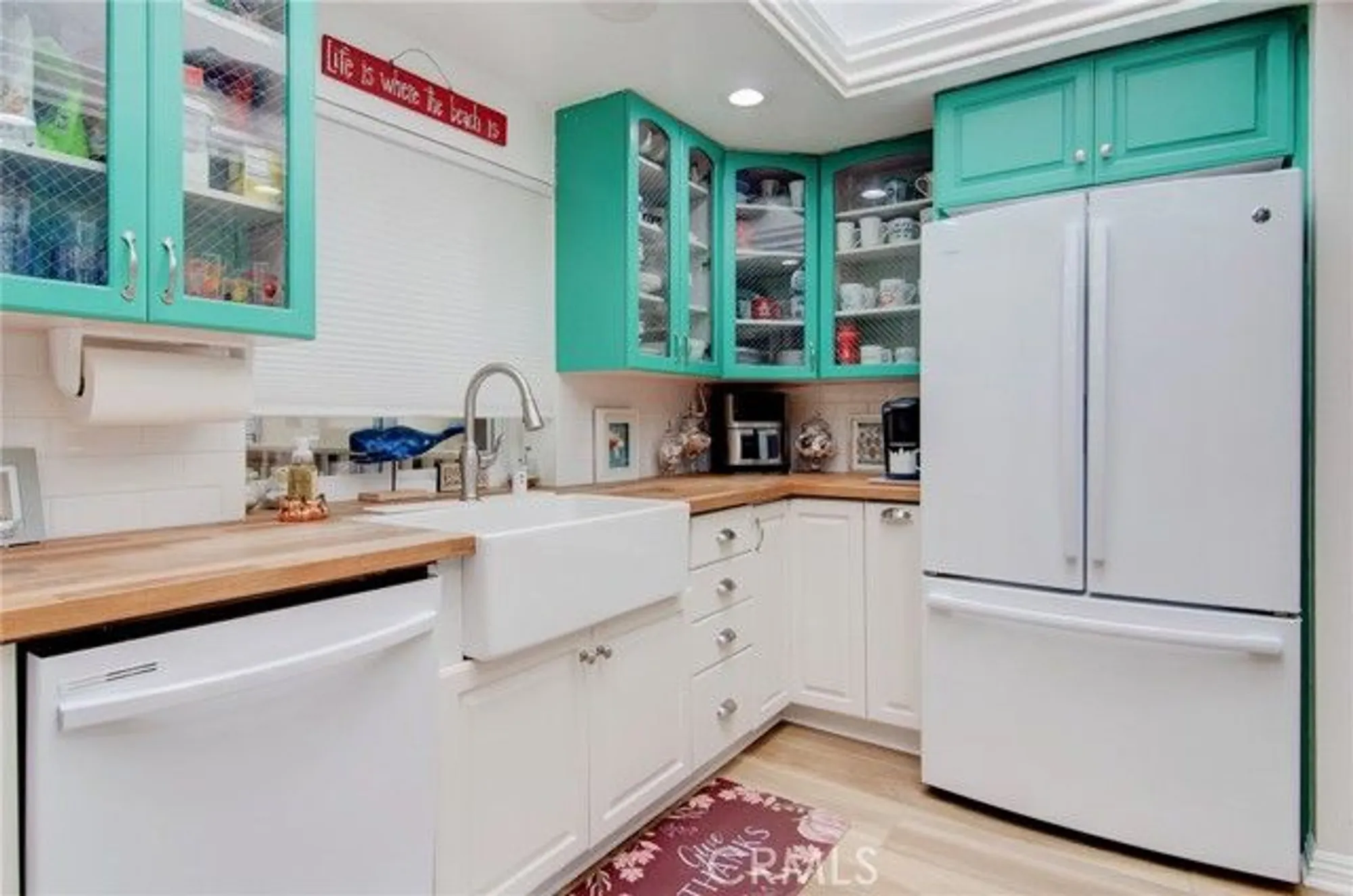 Property Slideshow image 12 of 22 | 8788 coral springs ct 203 h, Huntington Beach, CA, 92646