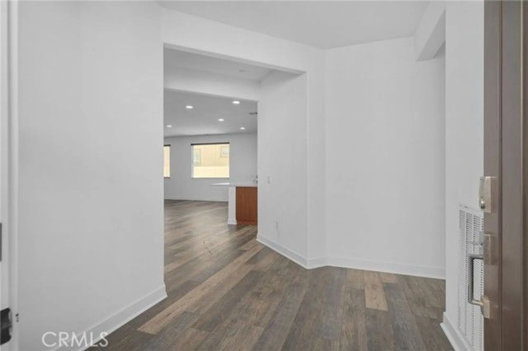 Property Slideshow image 5 of 54 | 1649 spring run ln, Beaumont, CA, 92223