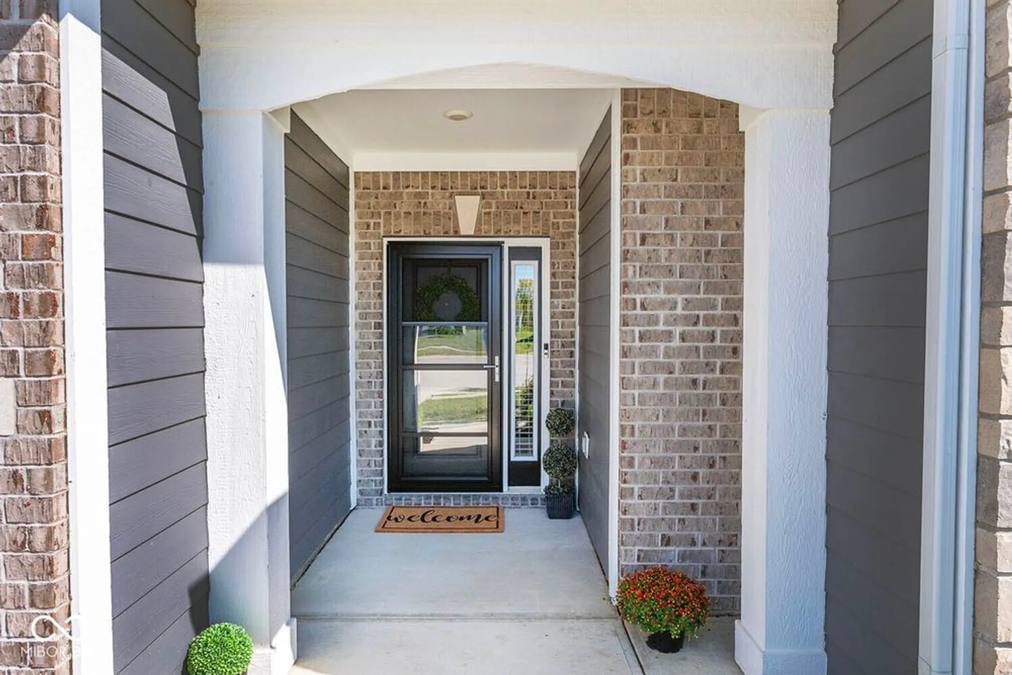 Property Slideshow image 4 of 36 | 6890 ben riley ct, Plainfield, IN, 46168