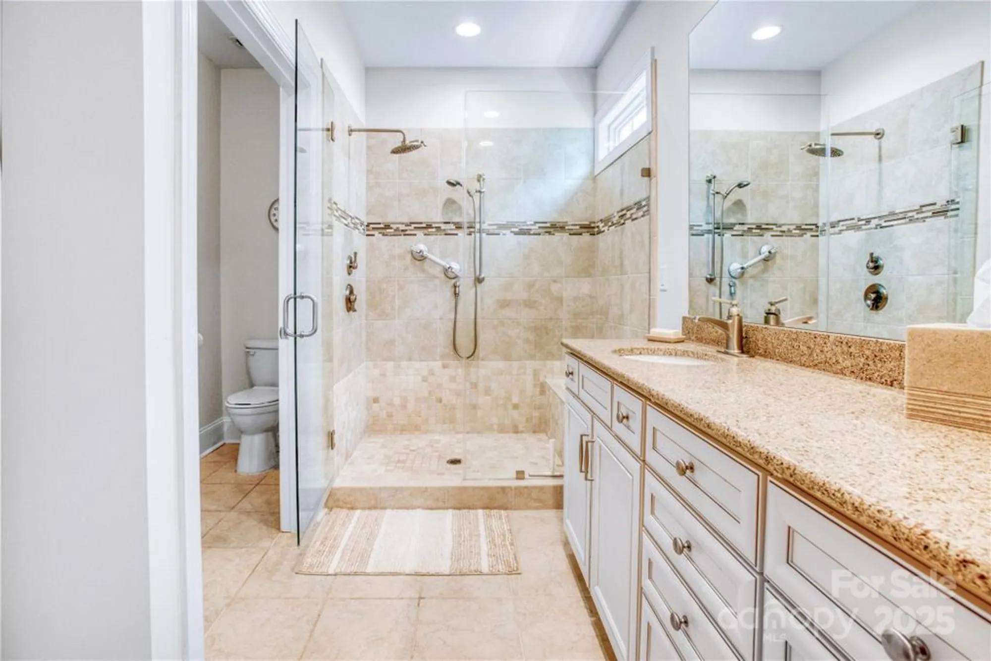 Property Slideshow image 14 of 25 | 12910 meetinghouse dr, Cornelius, NC, 28031