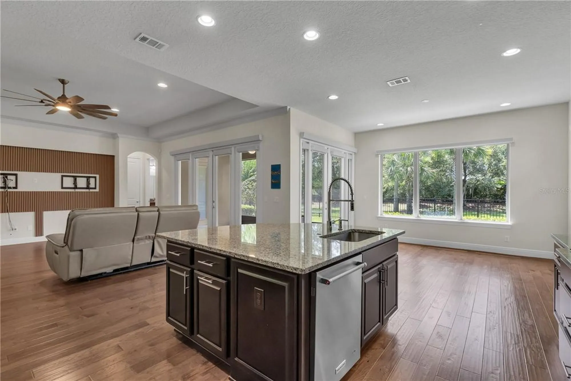 Property Slideshow image 39 of 51 | 11741 savona way, Orlando, FL, 32827