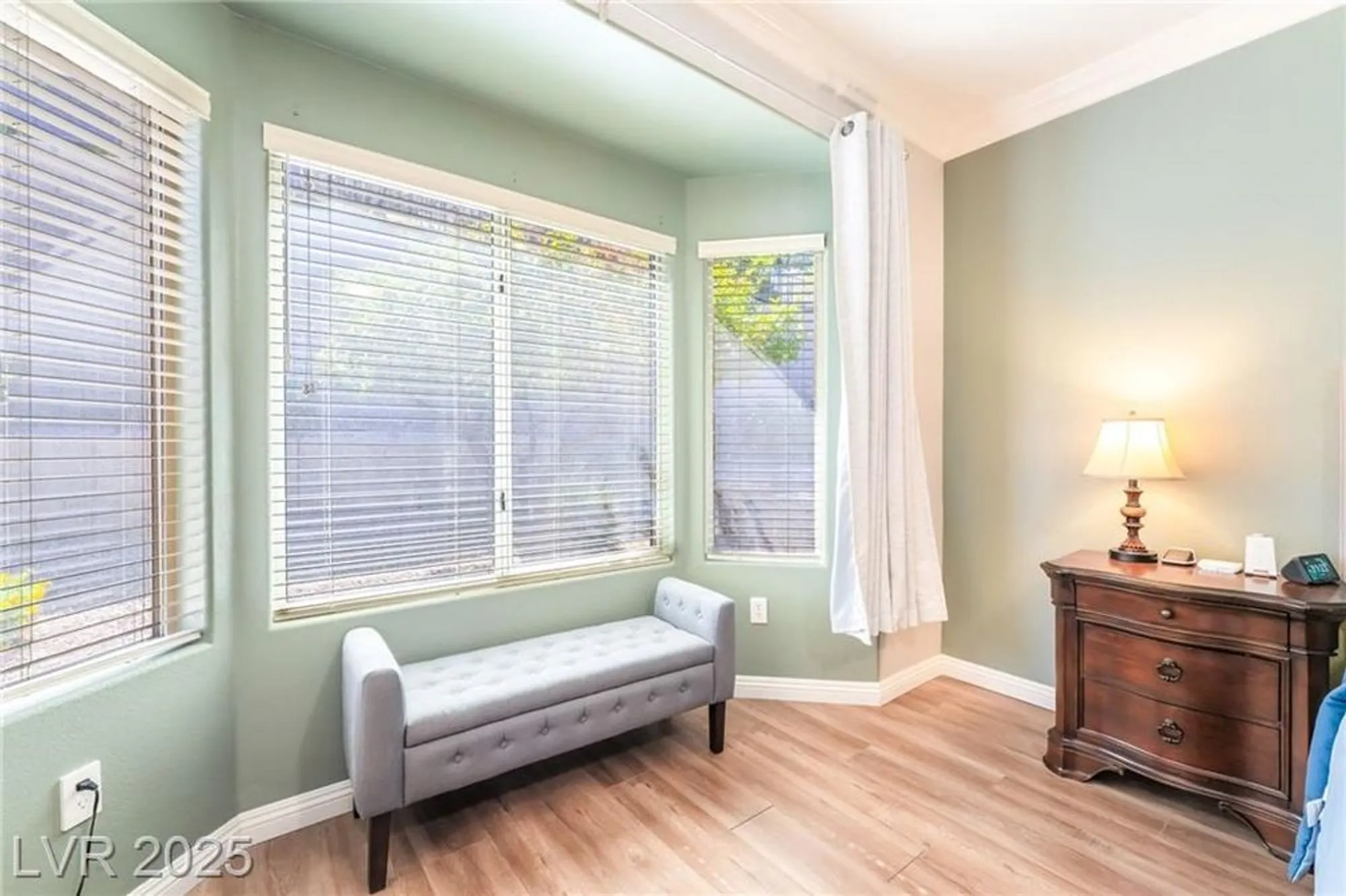 Property Slideshow image 24 of 47 | 1628 rockcrest hills ave, Henderson, NV, 89052