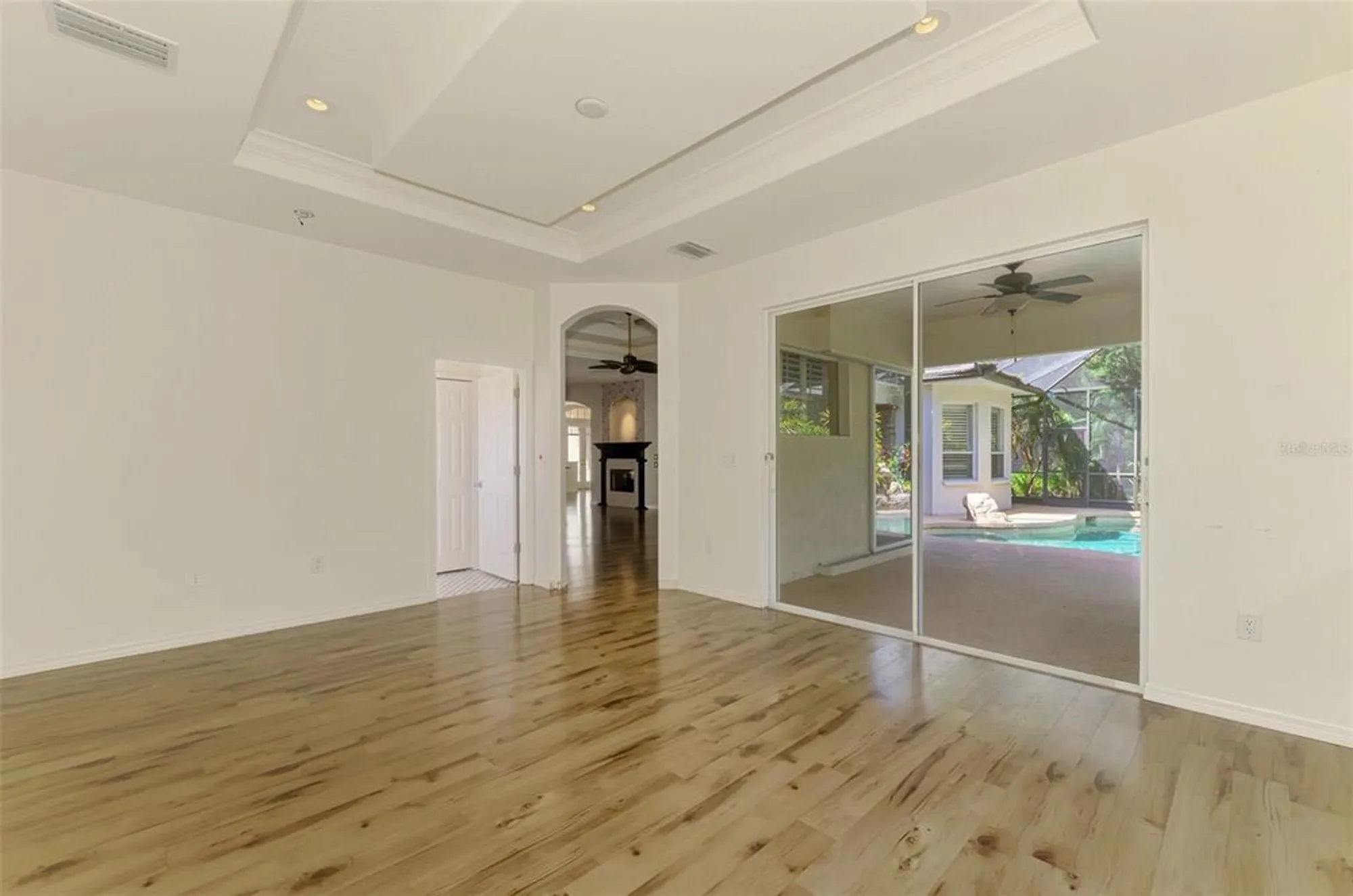 Property Slideshow image 37 of 79 | 4889 carrington cir, Sarasota, FL, 34243