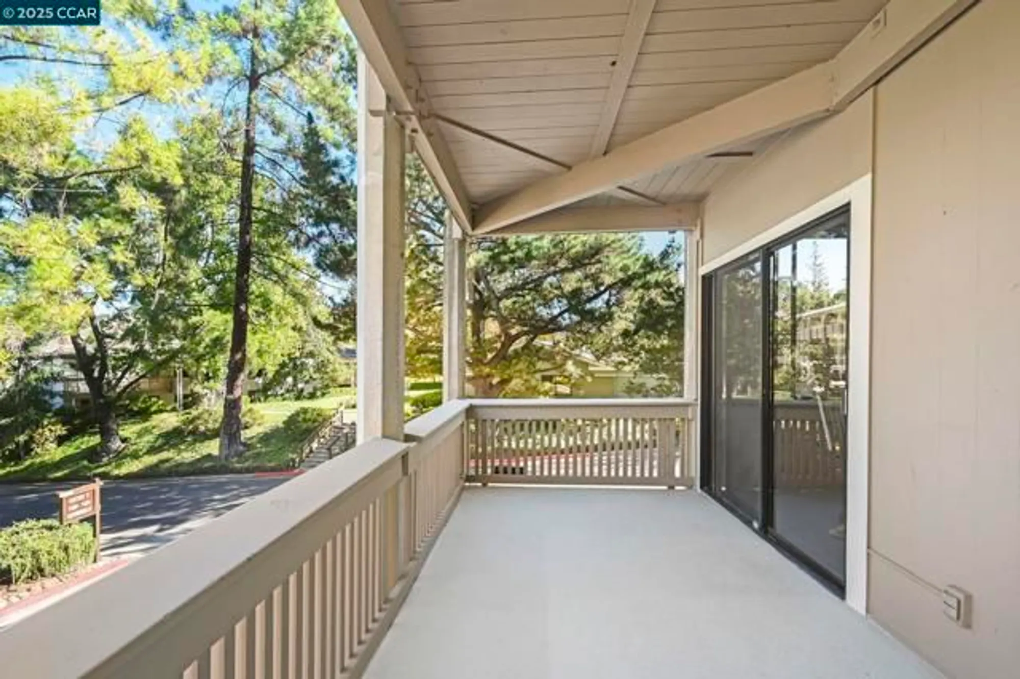 Property Slideshow image 20 of 42 | 1508 canyonwood ct apt 12, Walnut Creek, CA, 94595