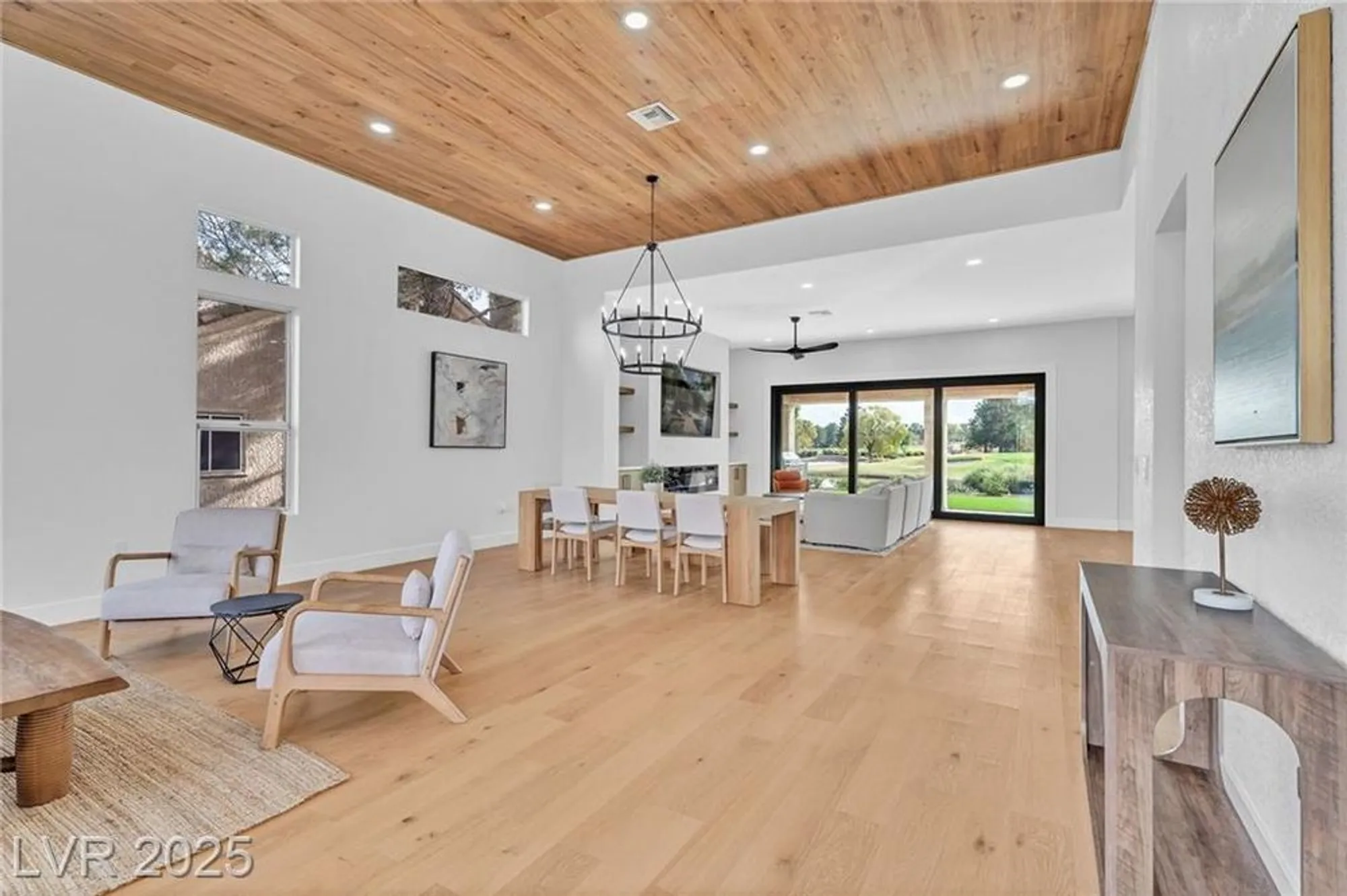 Property Slideshow image 4 of 69 | 8713 litchfield ave, Las Vegas, NV, 89134