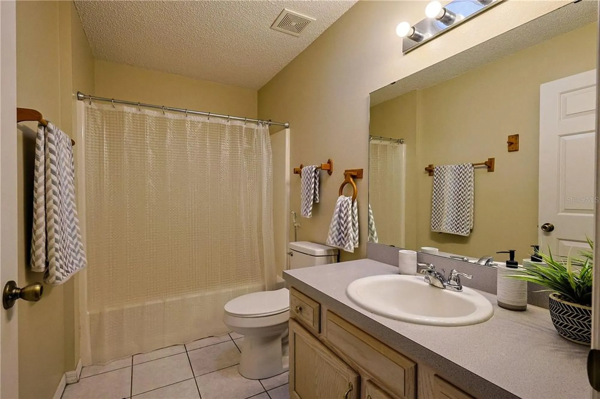 Property Slideshow image 24 of 30 | 32716 westwood loop, Leesburg, FL, 34748