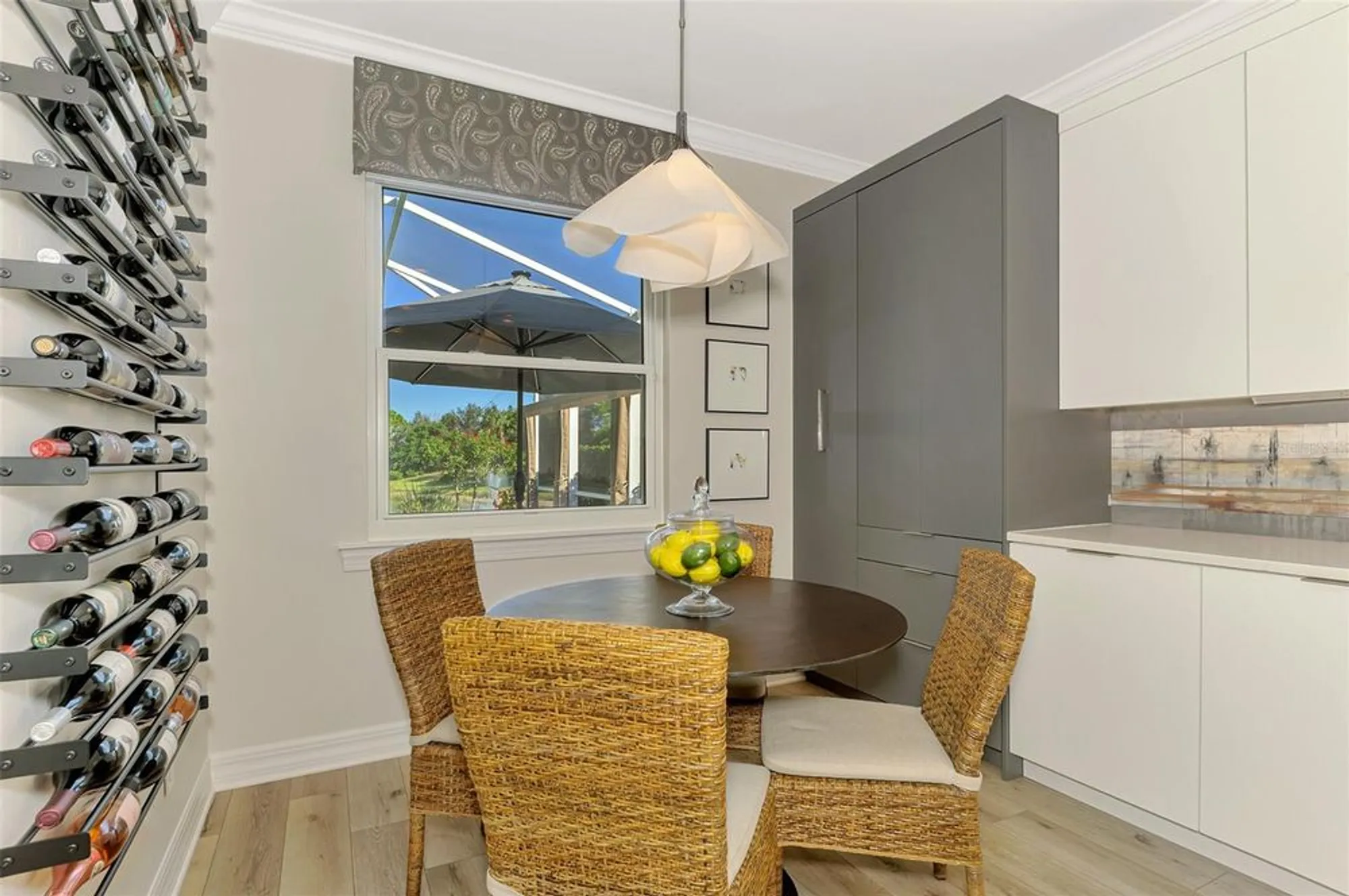 Property Slideshow image 27 of 79 | 6193 abaco dr, Sarasota, FL, 34238