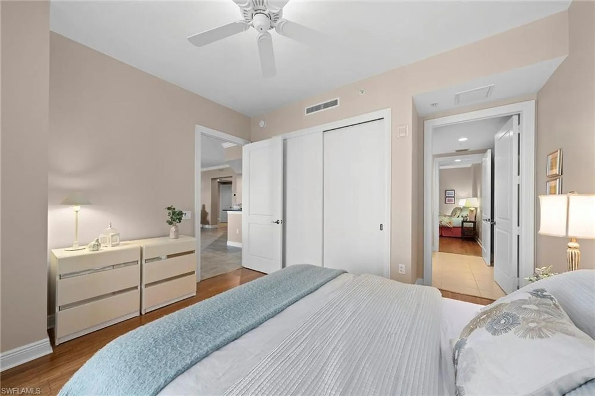 Property Slideshow image 17 of 50 | 24031 via castella dr 1302, Bonita Springs, FL, 34134