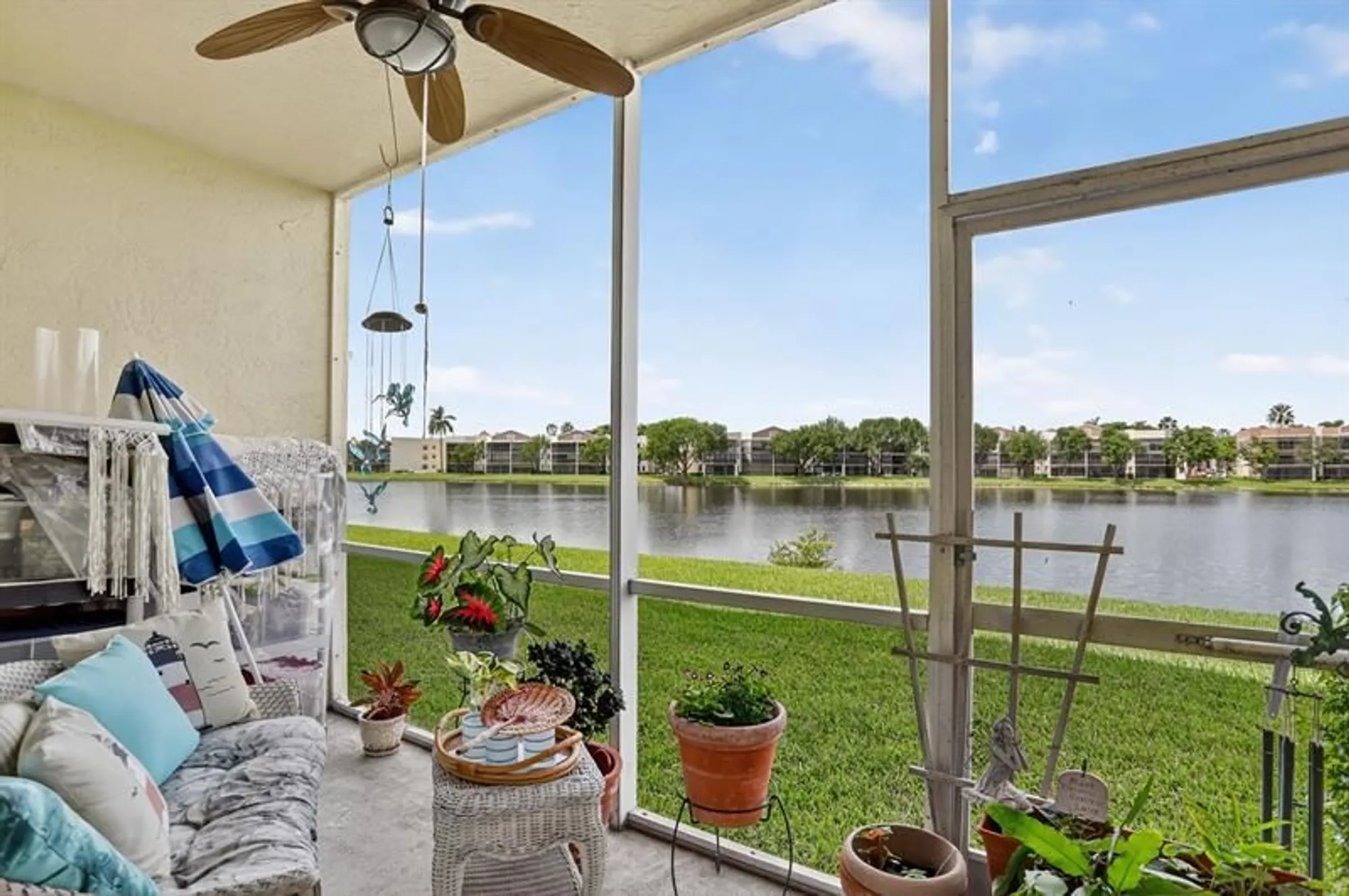 Property Slideshow image 27 of 31 | 7635 southampton ter 117, Tamarac, FL, 33321