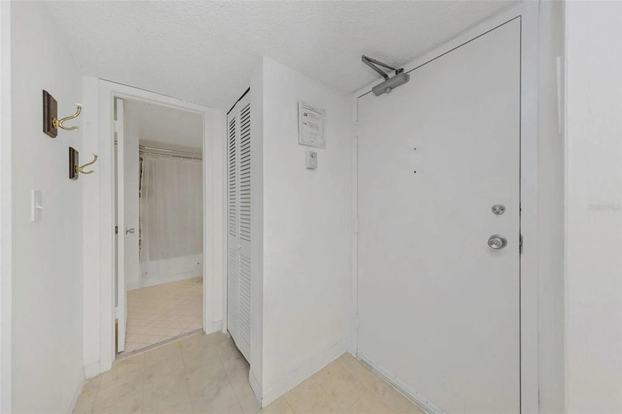 Property Slideshow image 3 of 95 | 4550 cove cir apt 207, St Petersburg, FL, 33708