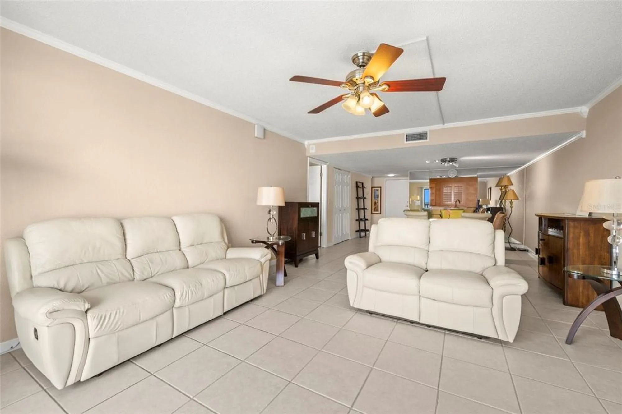 Property Slideshow image 6 of 40 | 7300 sun island dr 605, South Pasadena, FL, 33707