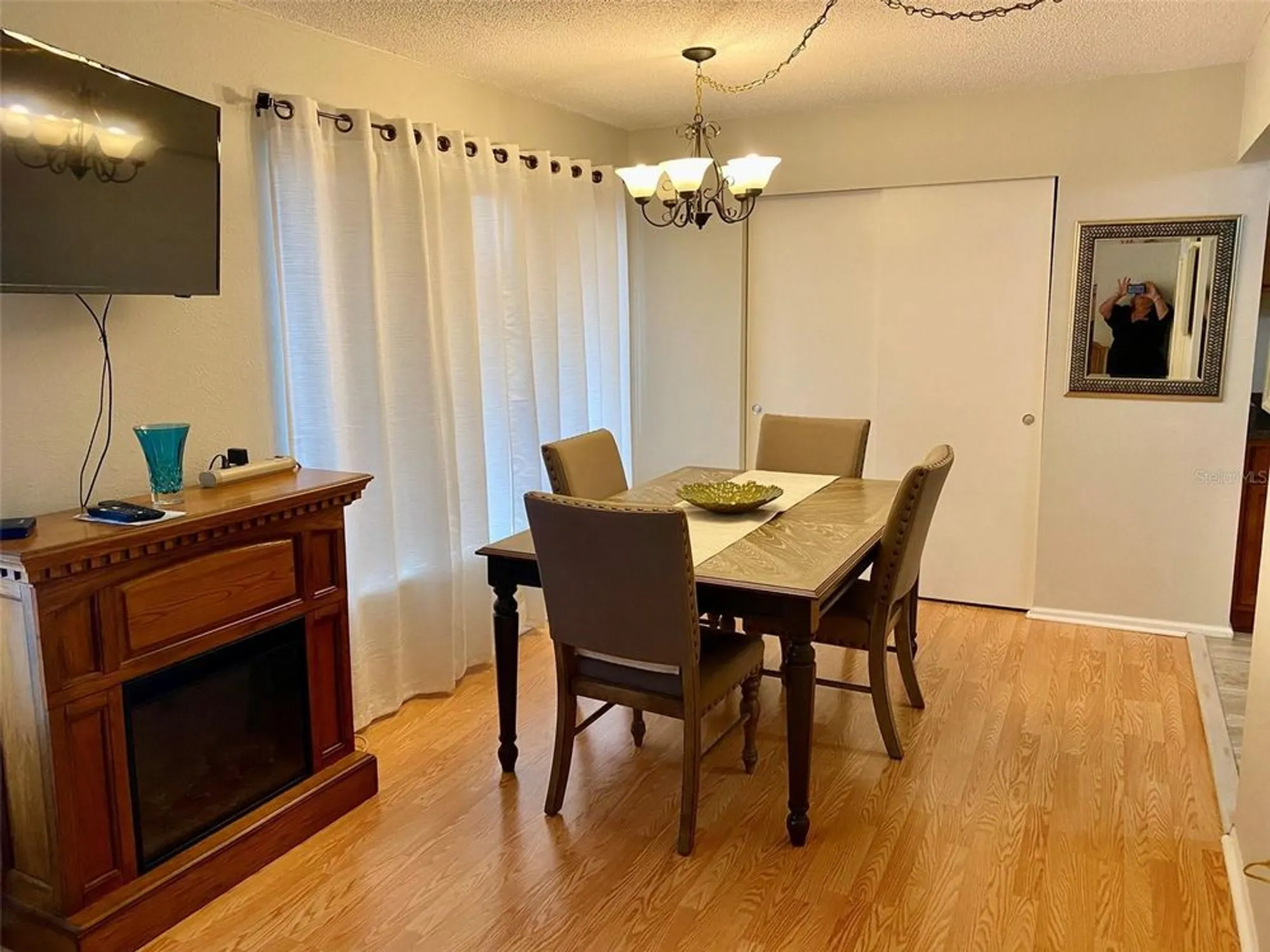 Property Slideshow image 16 of 41 | 2360 irish ln apt 64, Clearwater, FL, 33763