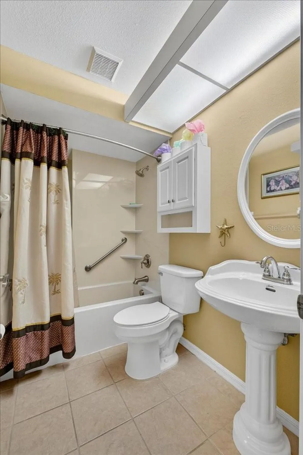 Property Slideshow image 23 of 71 | 6381 egret dr apt 25, Lakeland, FL, 33809