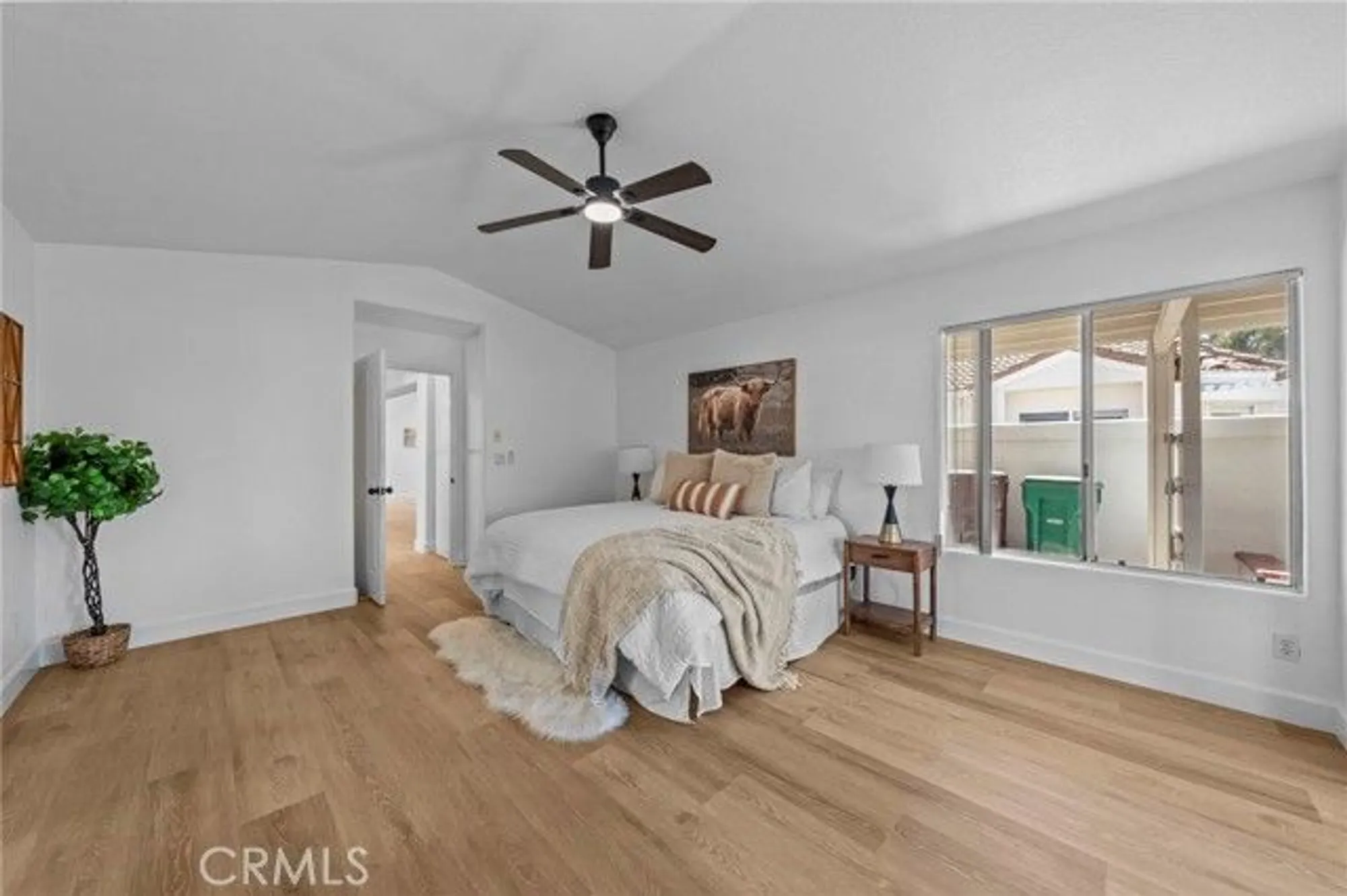 Property Slideshow image 22 of 46 | 40415 via francisco, Murrieta, CA, 92562