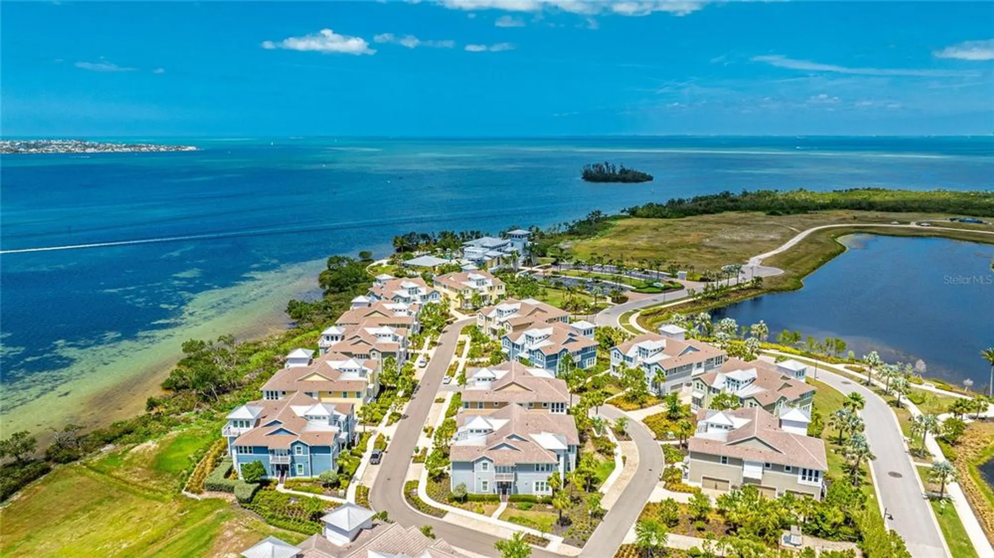 Property Slideshow image 34 of 41 | 283 saint lucia dr unit 101, Bradenton, FL, 34209