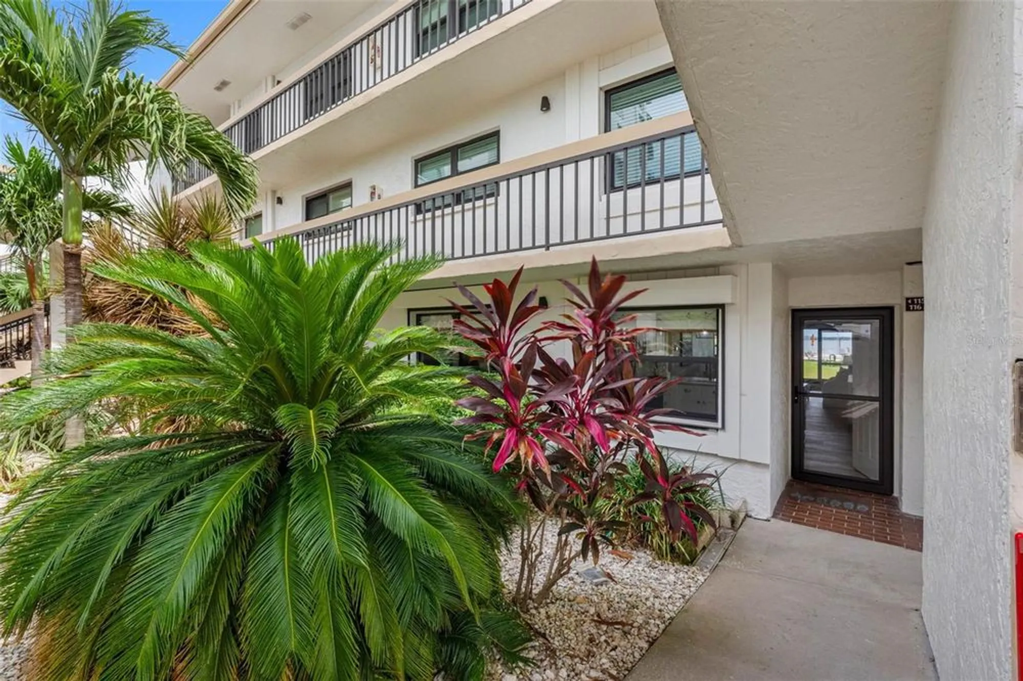 Property Slideshow image 4 of 78 | 6265 sun blvd apt 115, St Petersburg, FL, 33715