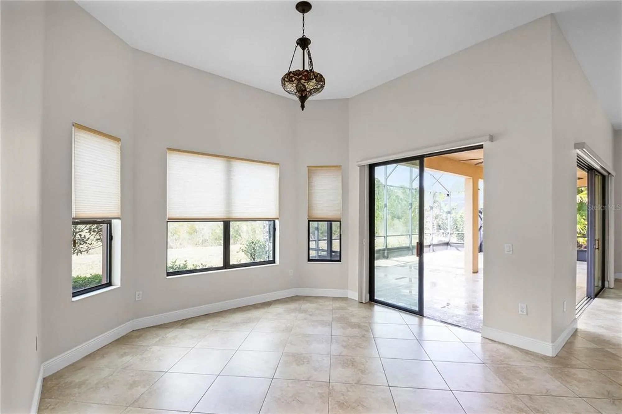 Property Slideshow image 11 of 47 | 729 san raphael st, Kissimmee, FL, 34759