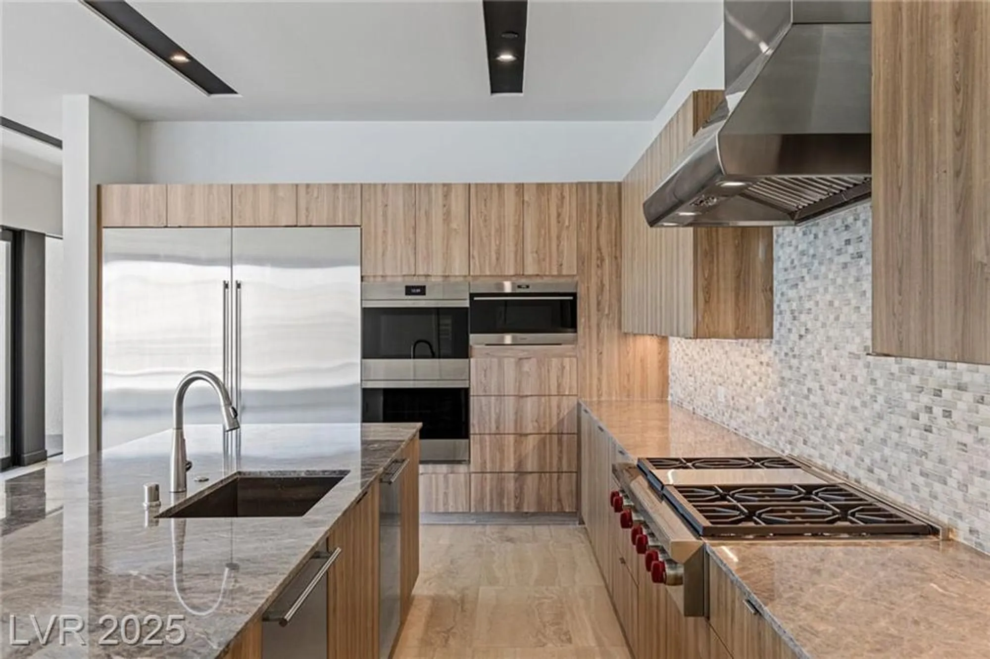 Property Slideshow image 12 of 62 | 1548 pleasant bay ct, Henderson, NV, 89011