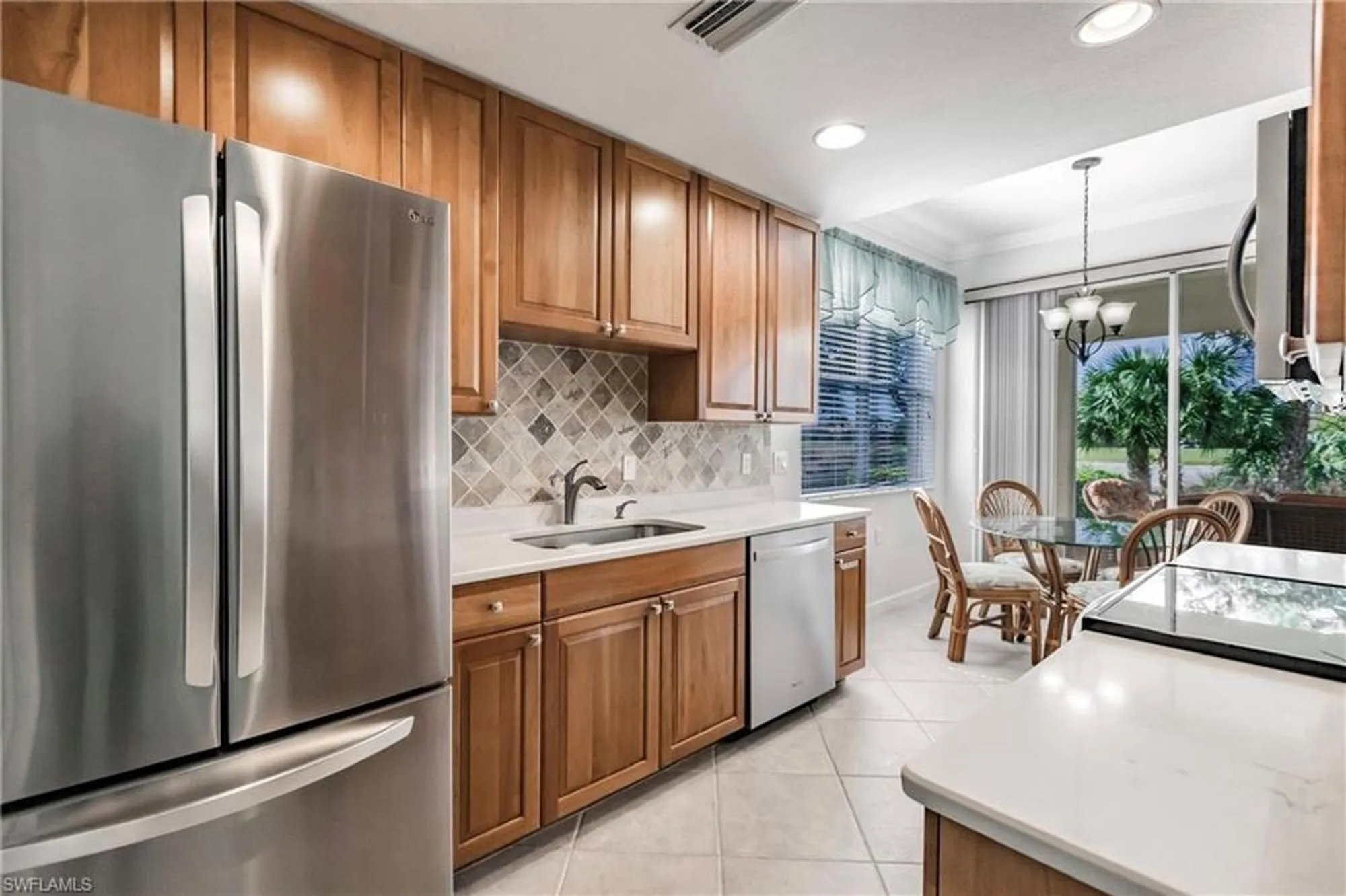 Property Slideshow image 14 of 49 | 3071 meandering way apt 101, Fort Myers, FL, 33905