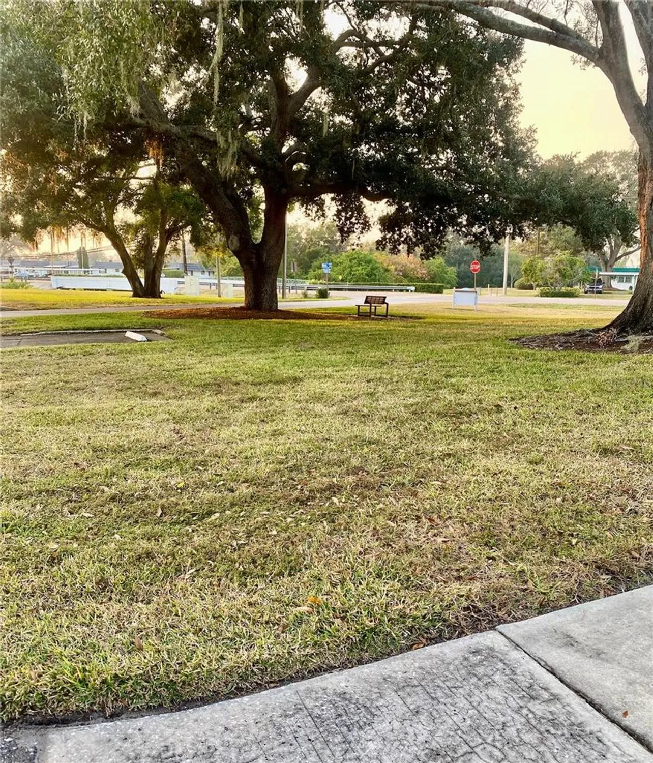 Property Slideshow image 28 of 39 | 1811 bedford ln 166, Sun City Center, FL, 33573