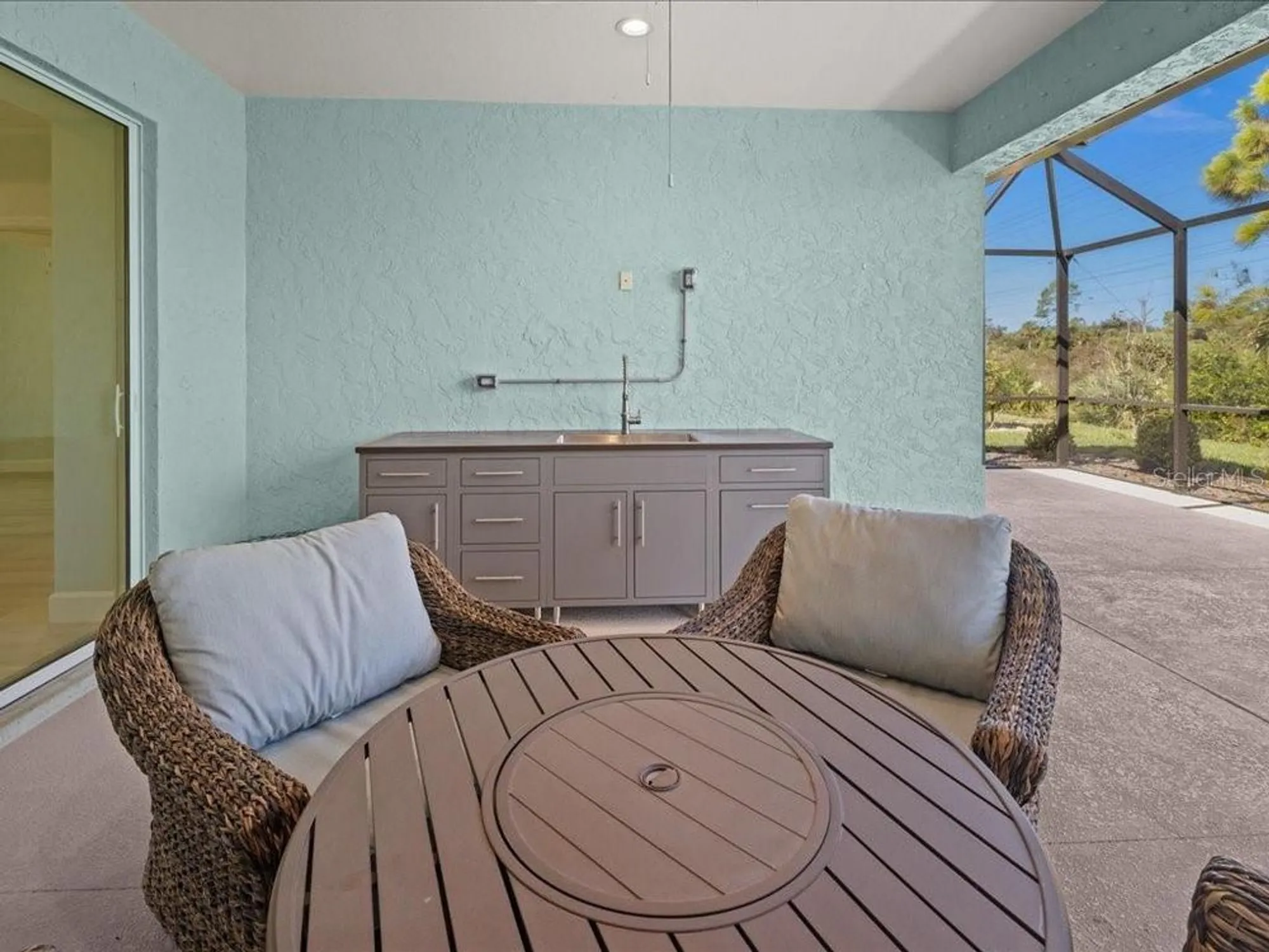 Property Slideshow image 37 of 47 | 552 box elder ct, Englewood, FL, 34223