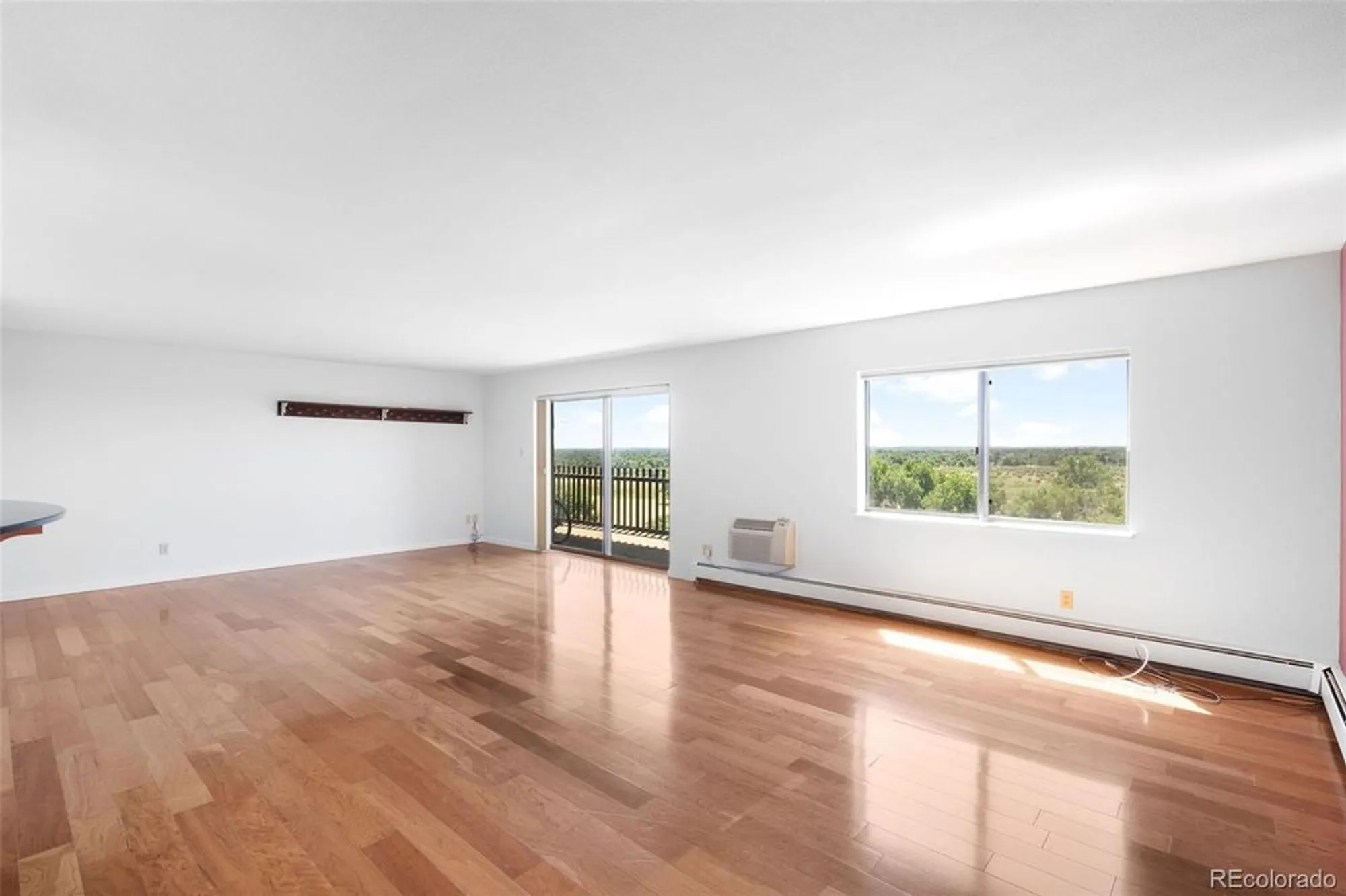 Property Slideshow image 15 of 26 | 14300 e marina dr 502, Aurora, CO, 80014