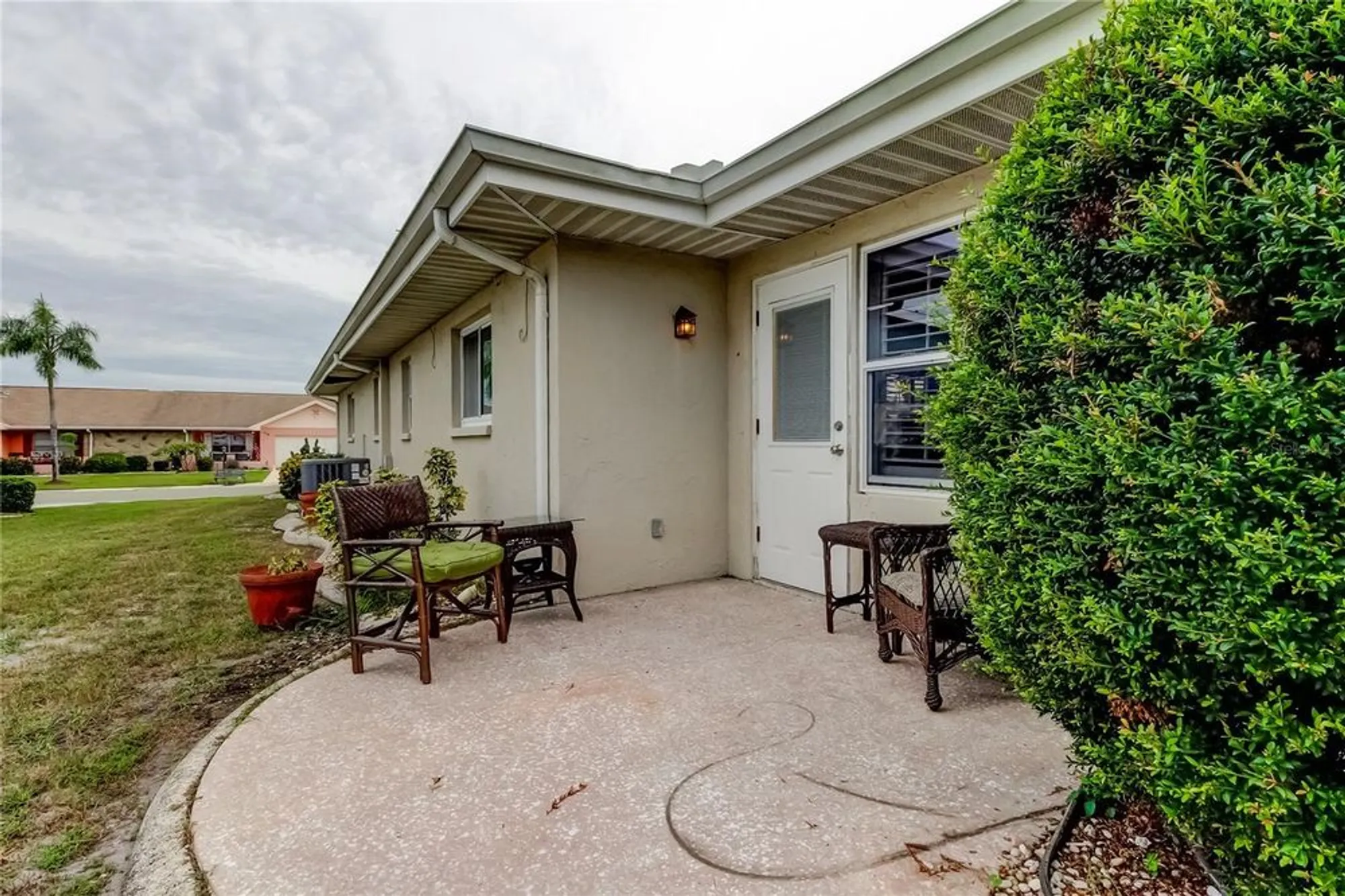 Property Slideshow image 54 of 77 | 329 club manor dr, Sun City Center, FL, 33573