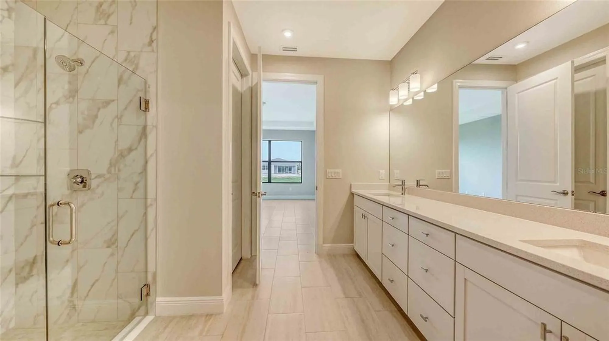 Property Slideshow image 15 of 44 | 14517 coastal woodland ln, Parrish, FL, 34219