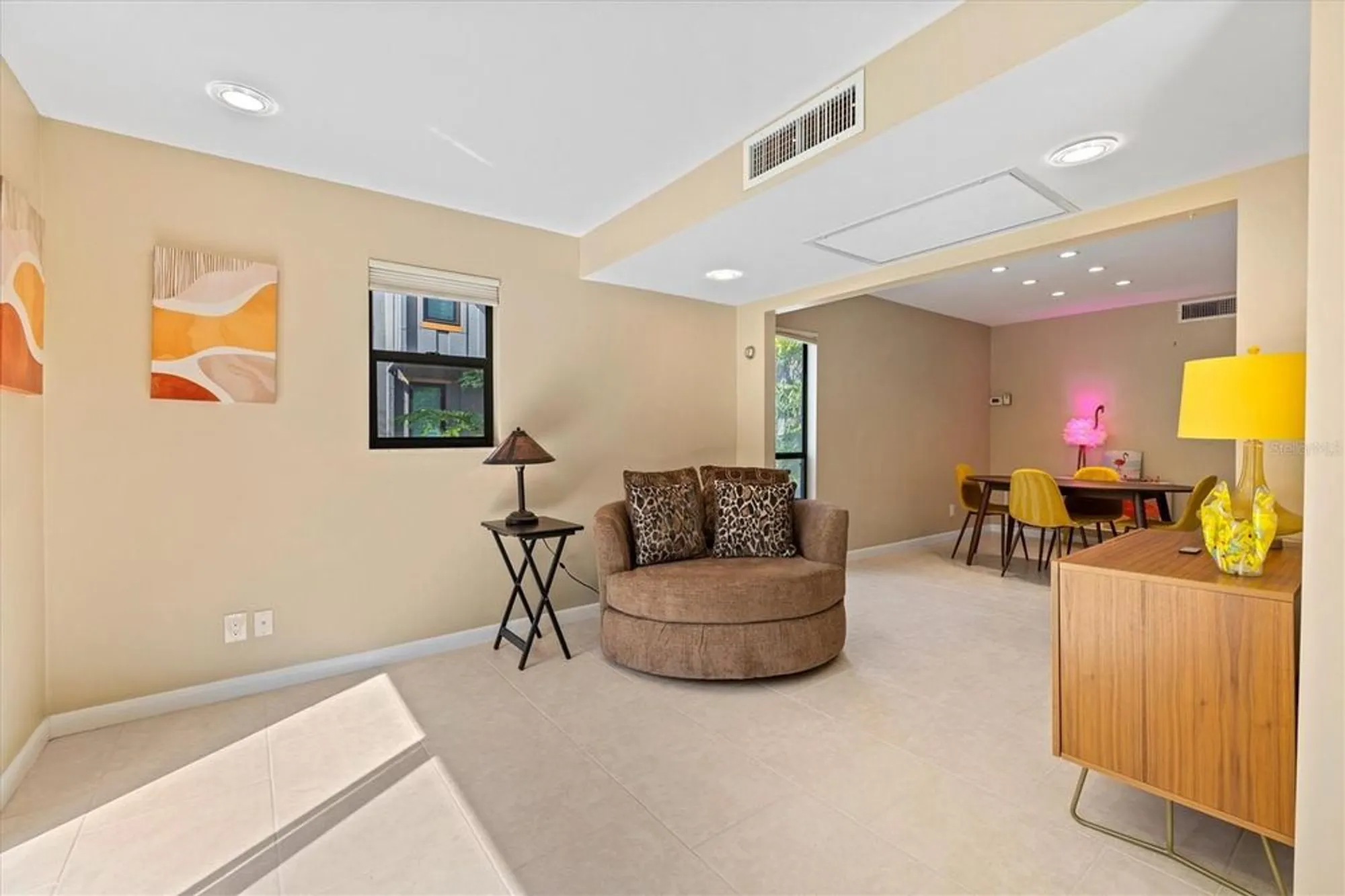 Property Slideshow image 11 of 69 | 1447 landings cir # 68, Sarasota, FL, 34231