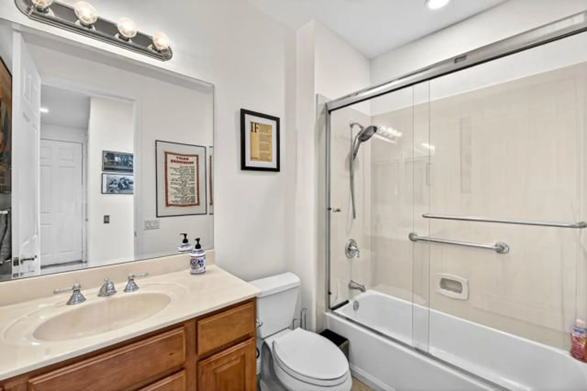 Property Slideshow image 21 of 60 | 41518 corte jalisco, Indio, CA, 92203