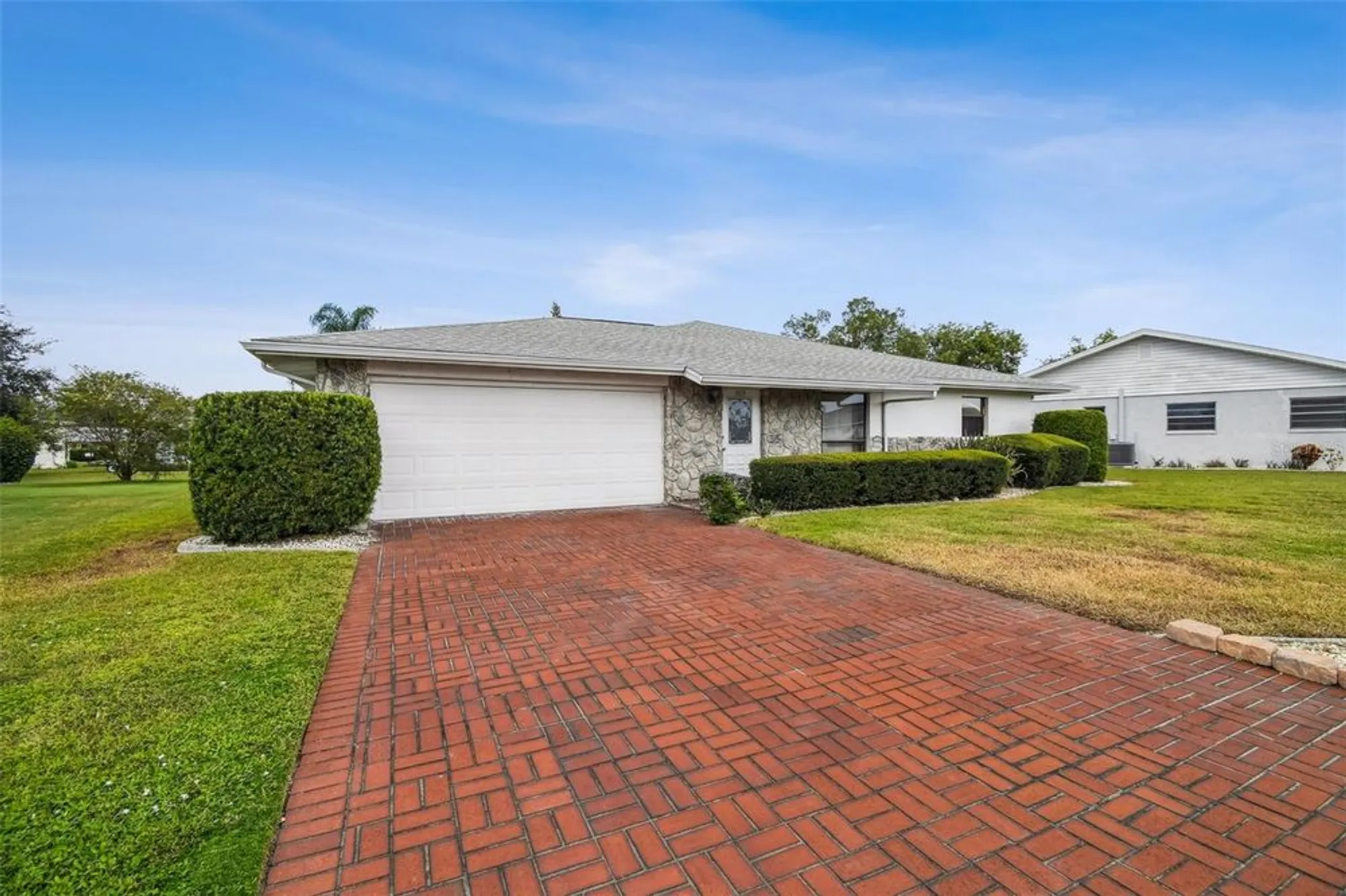 Property Slideshow image 7 of 100 | 1803 pineapple palm ct, Sun City Center, FL, 33573