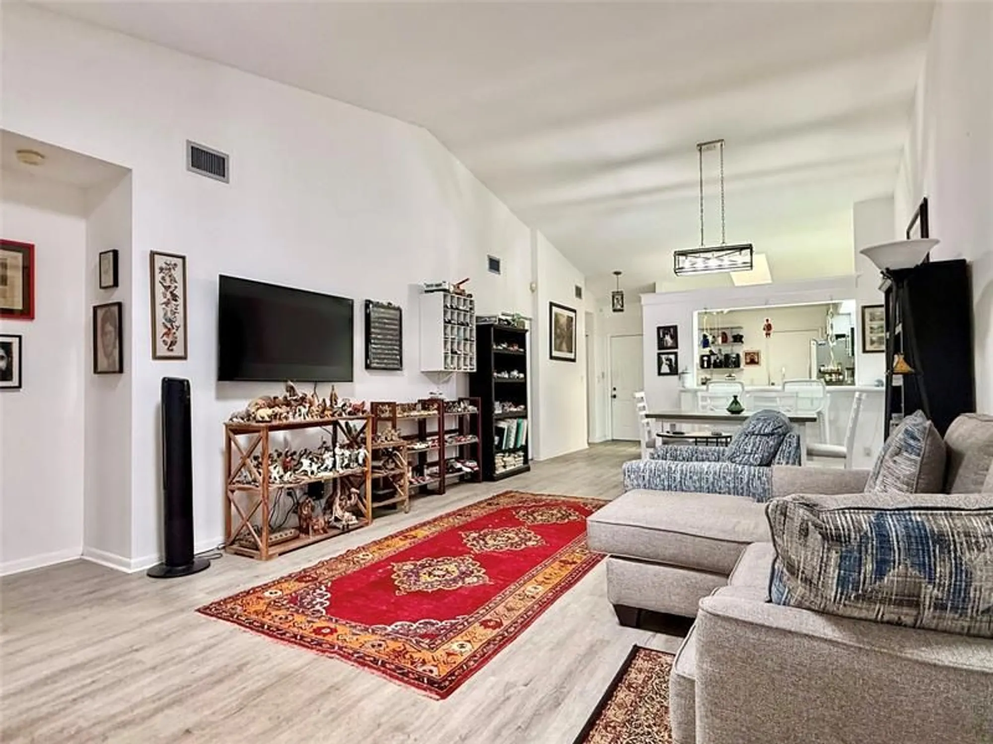 Property Slideshow image 10 of 48 | 10952 roebelini palm ct b, Boynton Beach, FL, 33437