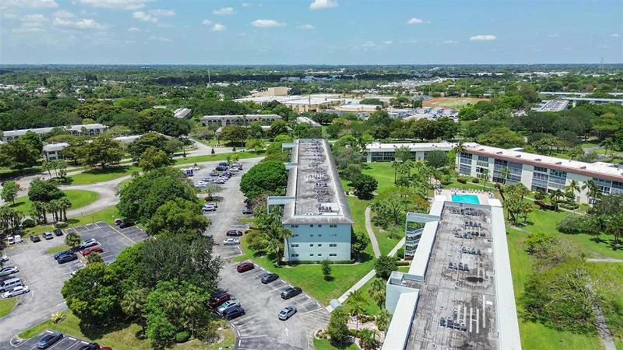 Property Slideshow image 32 of 43 | 2804 victoria way c3, Coconut Creek, FL, 33066