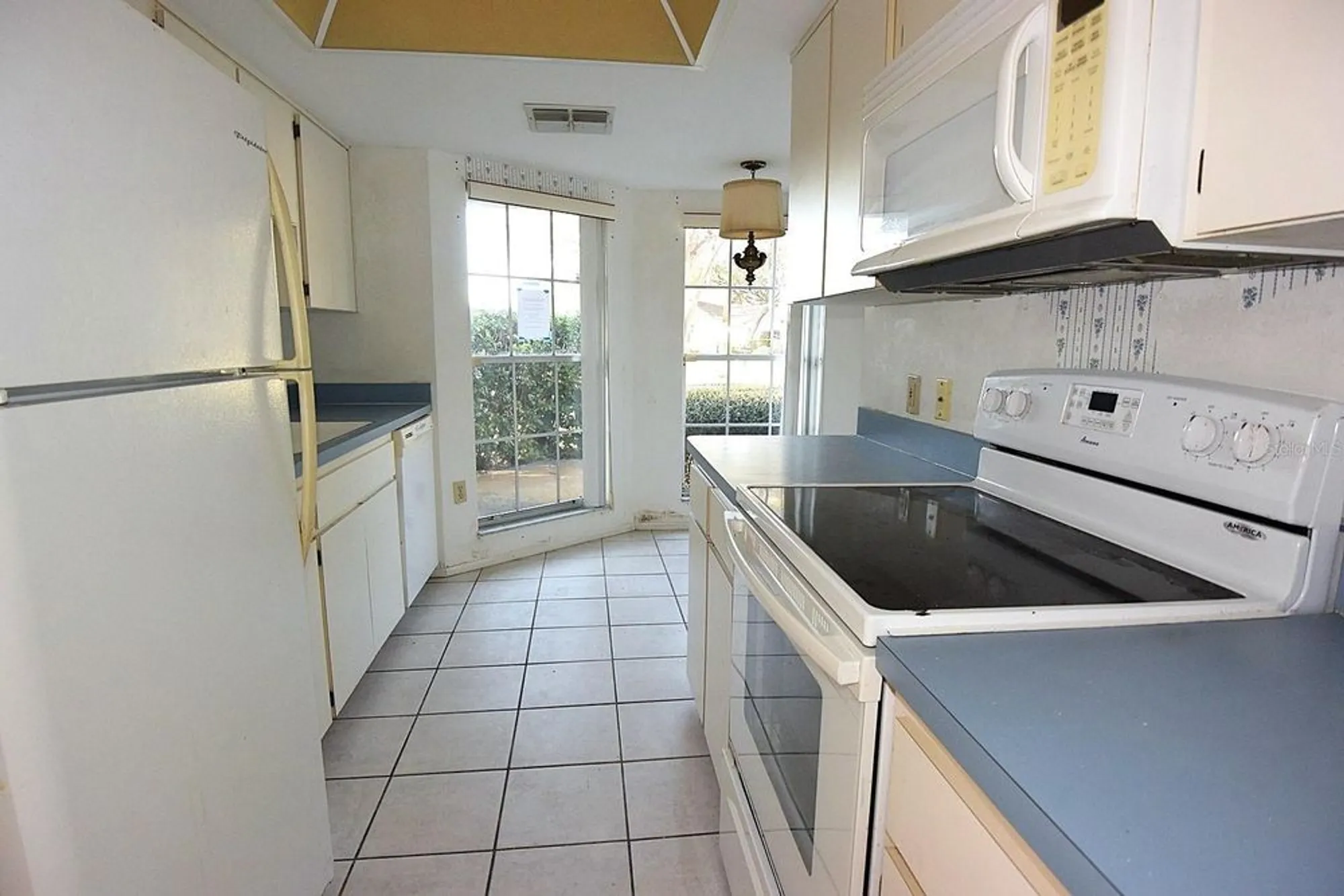 Property Slideshow image 14 of 30 | 4707 wallingford ct # 4707, New Port Richey, FL, 34655